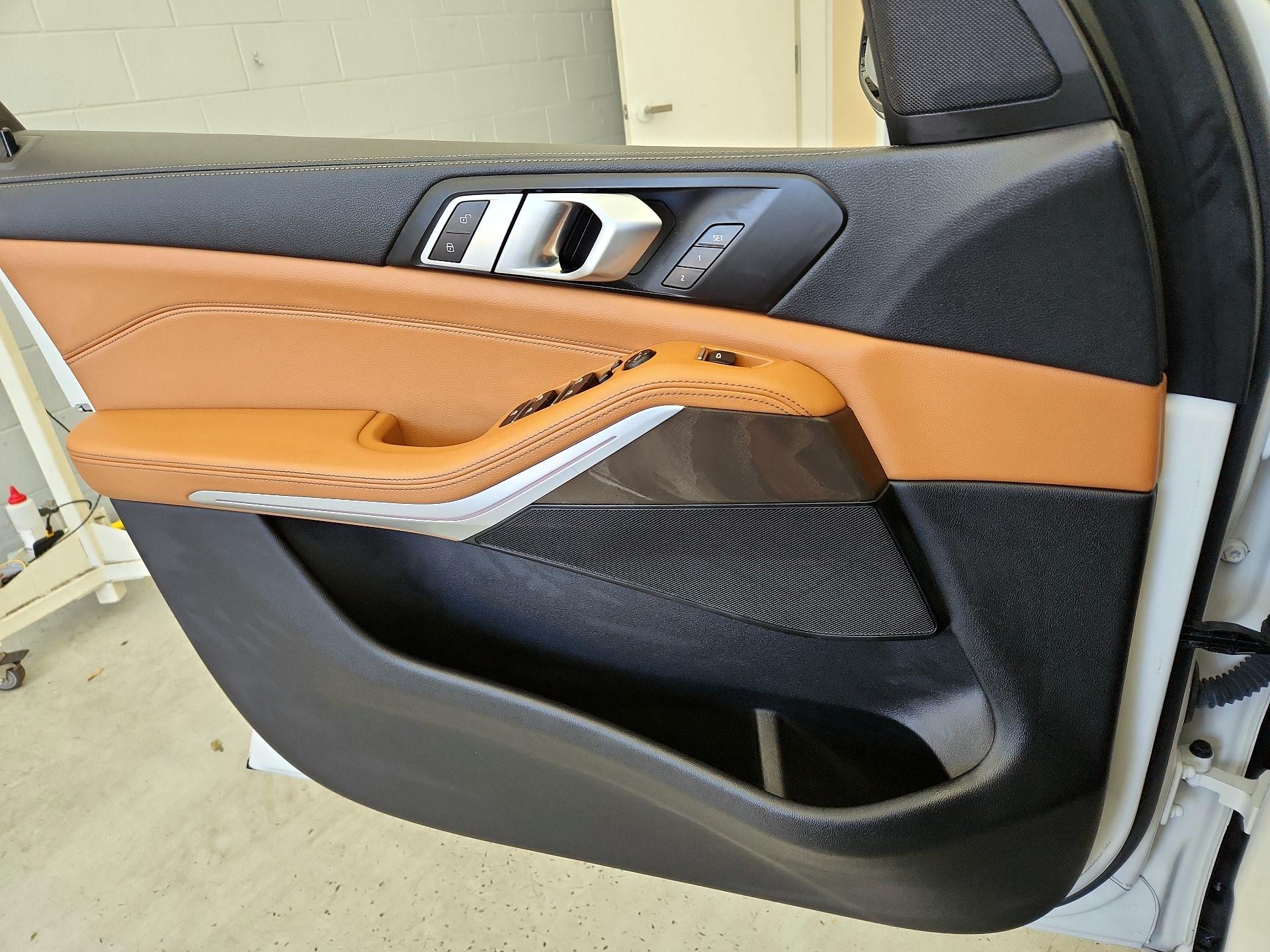 Thumbnail: 2022 BMW X5 - 12