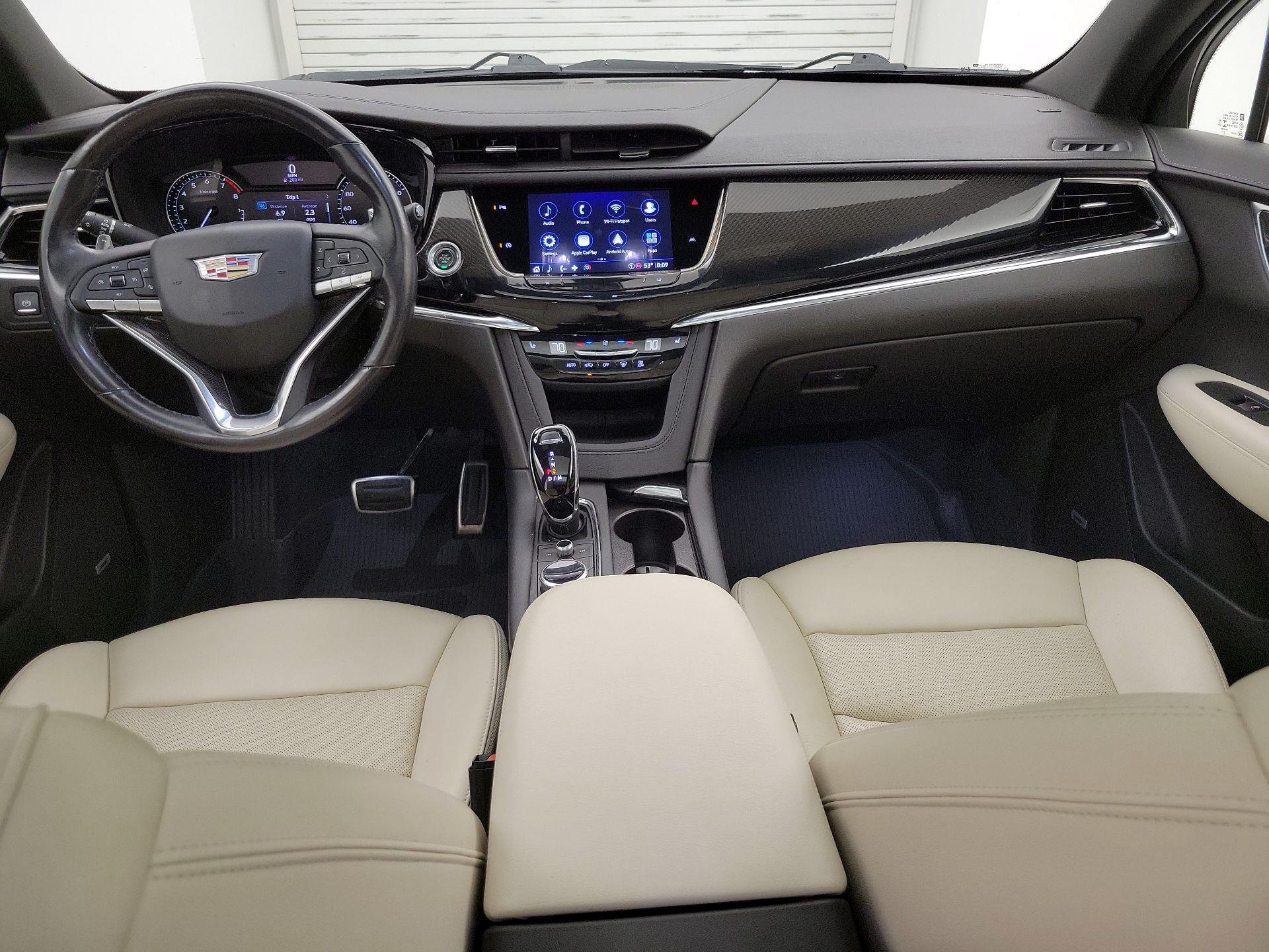 Thumbnail: 2022 Cadillac XT6 - 9