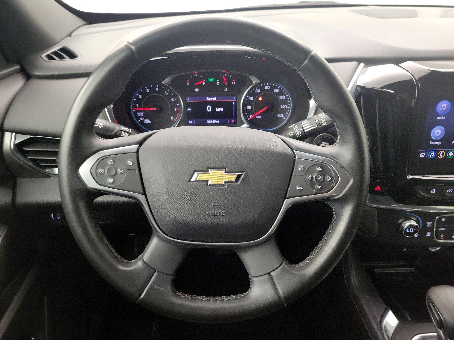 Thumbnail: 2023 Chevrolet Traverse - 10