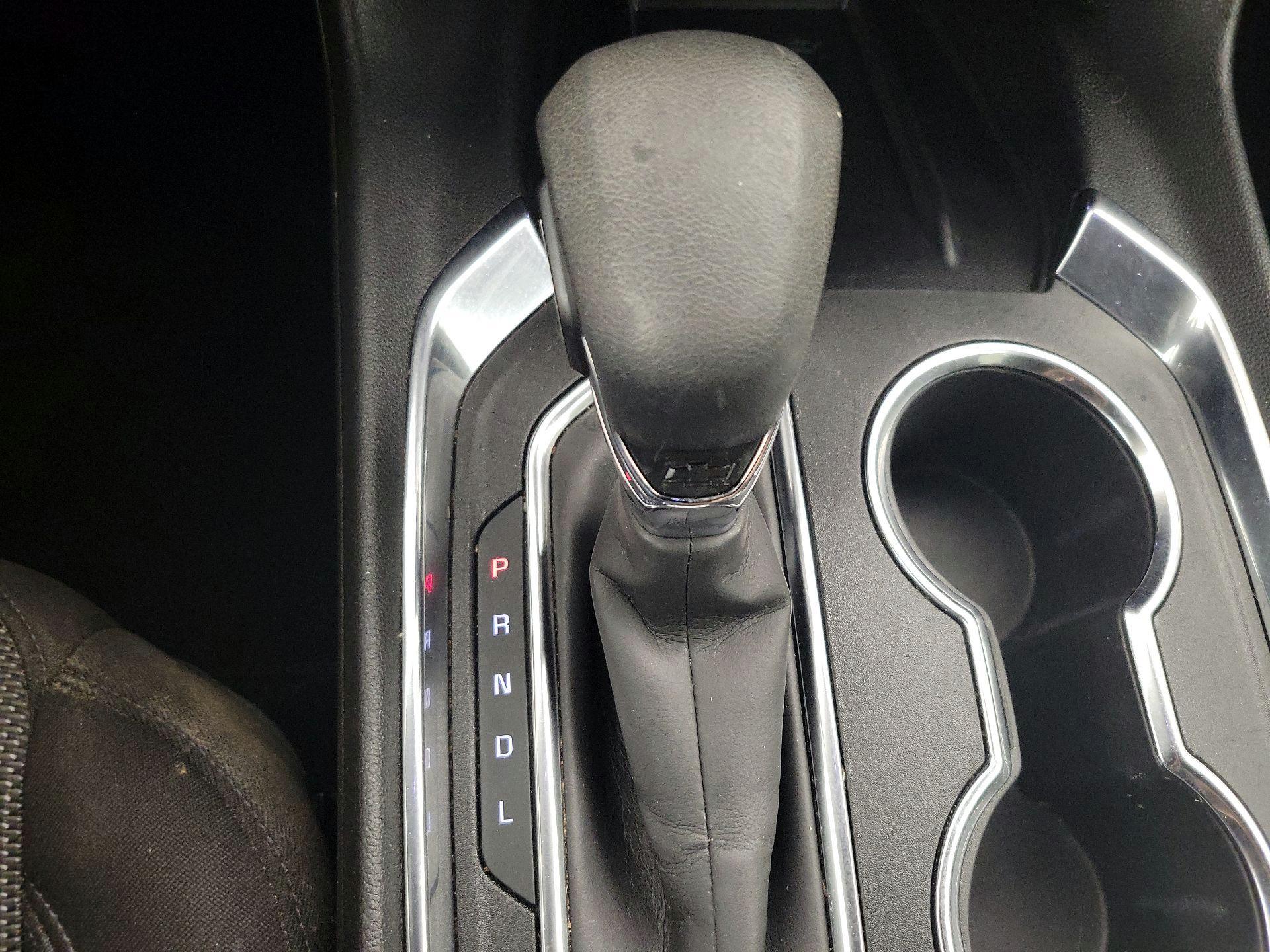 Thumbnail: 2023 Chevrolet Traverse - 17