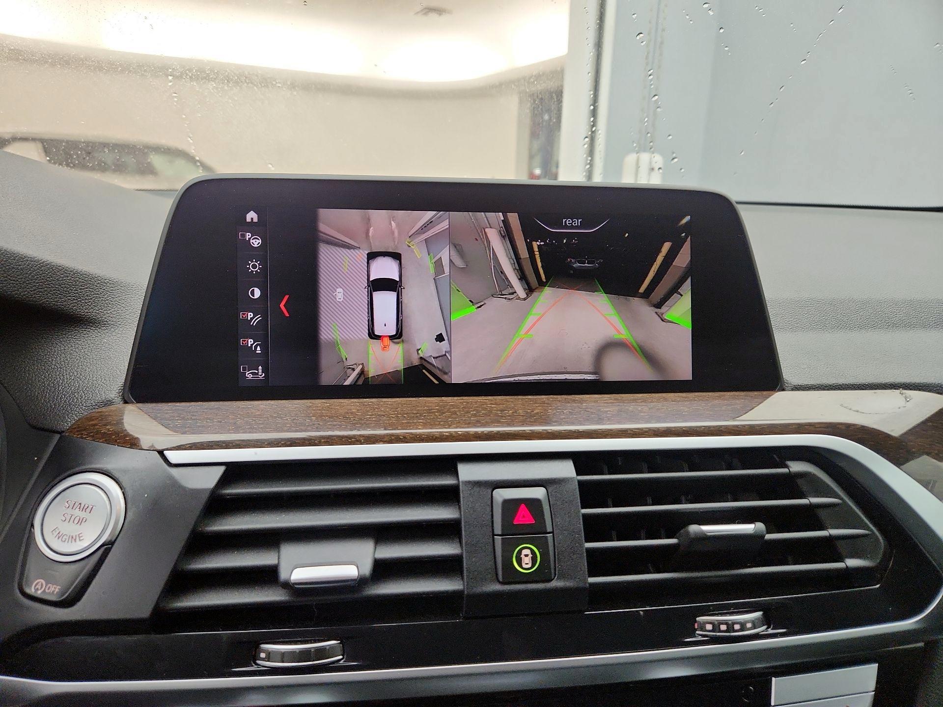 Thumbnail: 2021 BMW X3 - 14