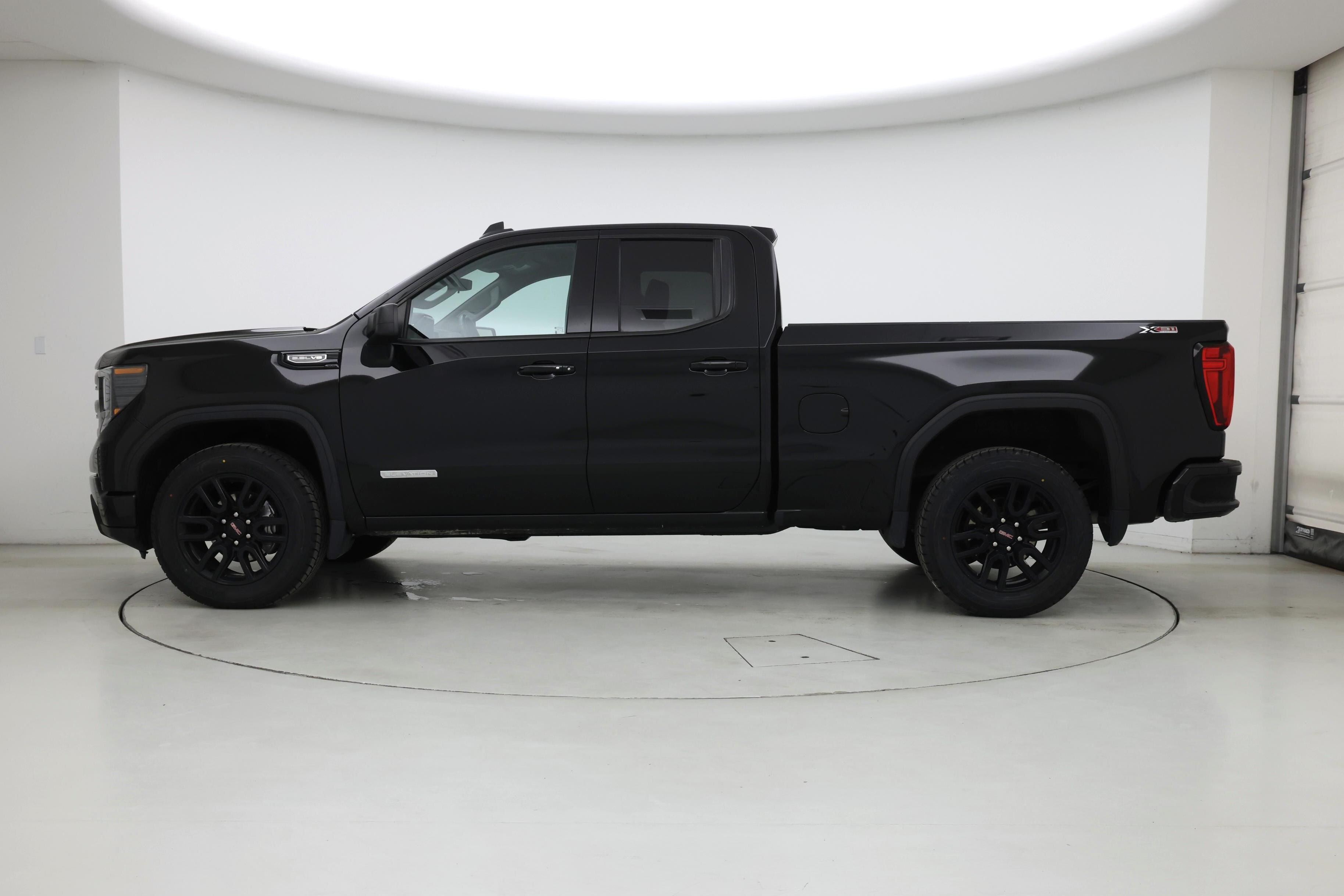 Thumbnail: 2023 GMC Sierra 1500 - 3