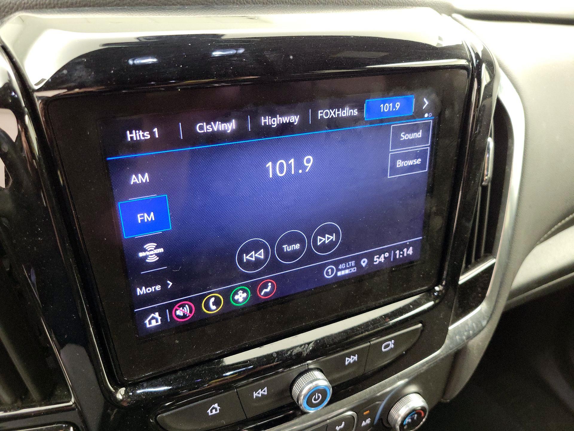 Thumbnail: 2023 Chevrolet Traverse - 15