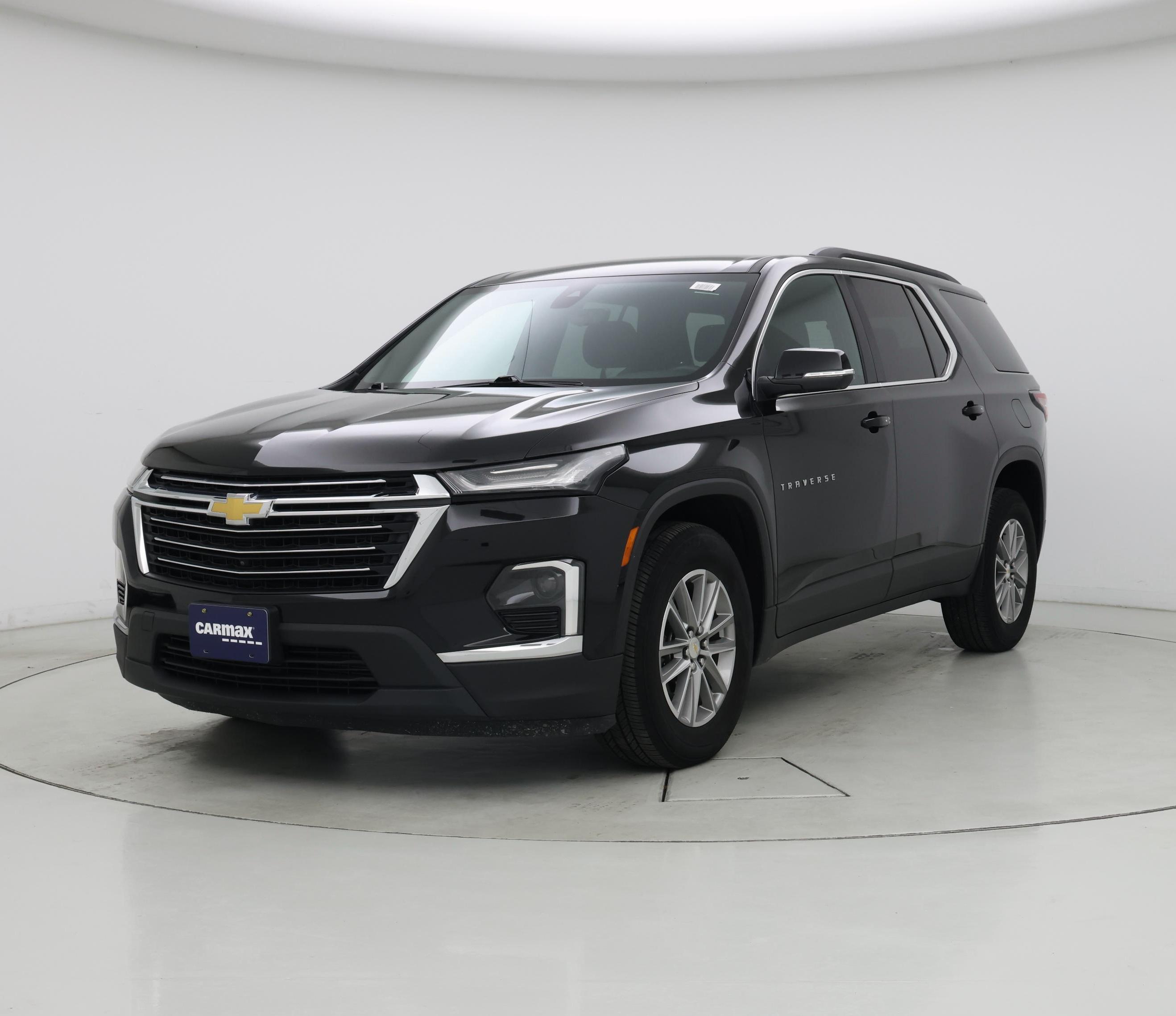 Thumbnail: 2023 Chevrolet Traverse - 4