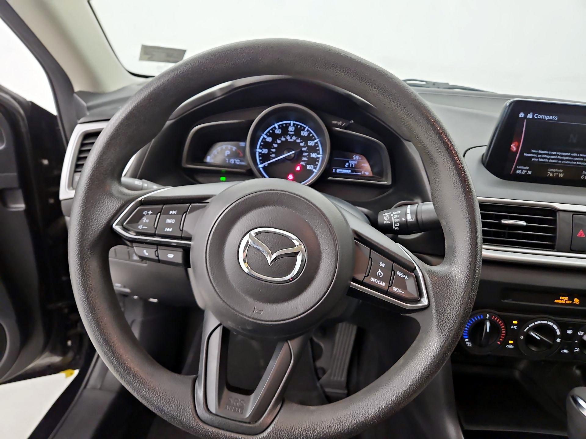 Thumbnail: 2018 Mazda Mazda3 - 10