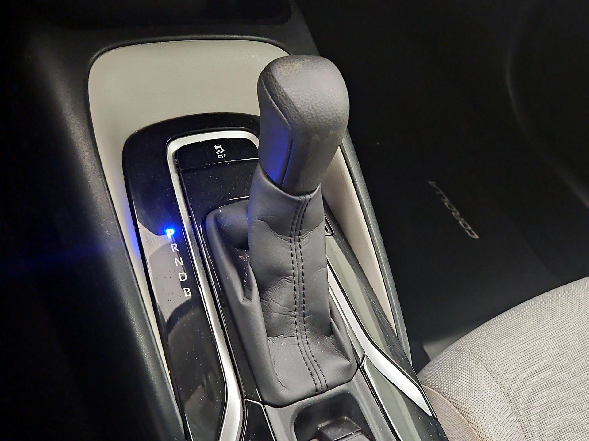 Thumbnail: 2022 Toyota Corolla - 17