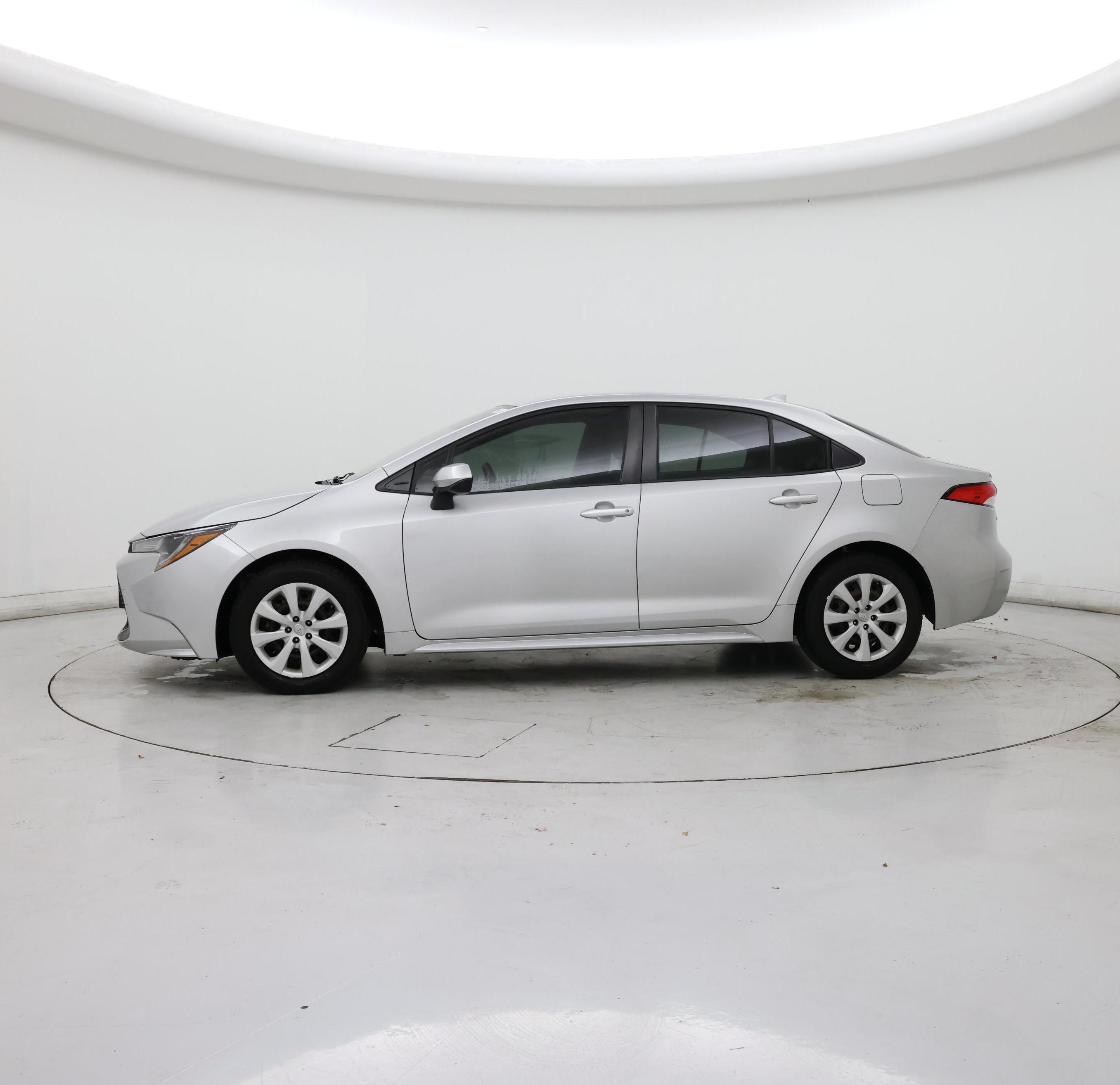 Thumbnail: 2022 Toyota Corolla - 3