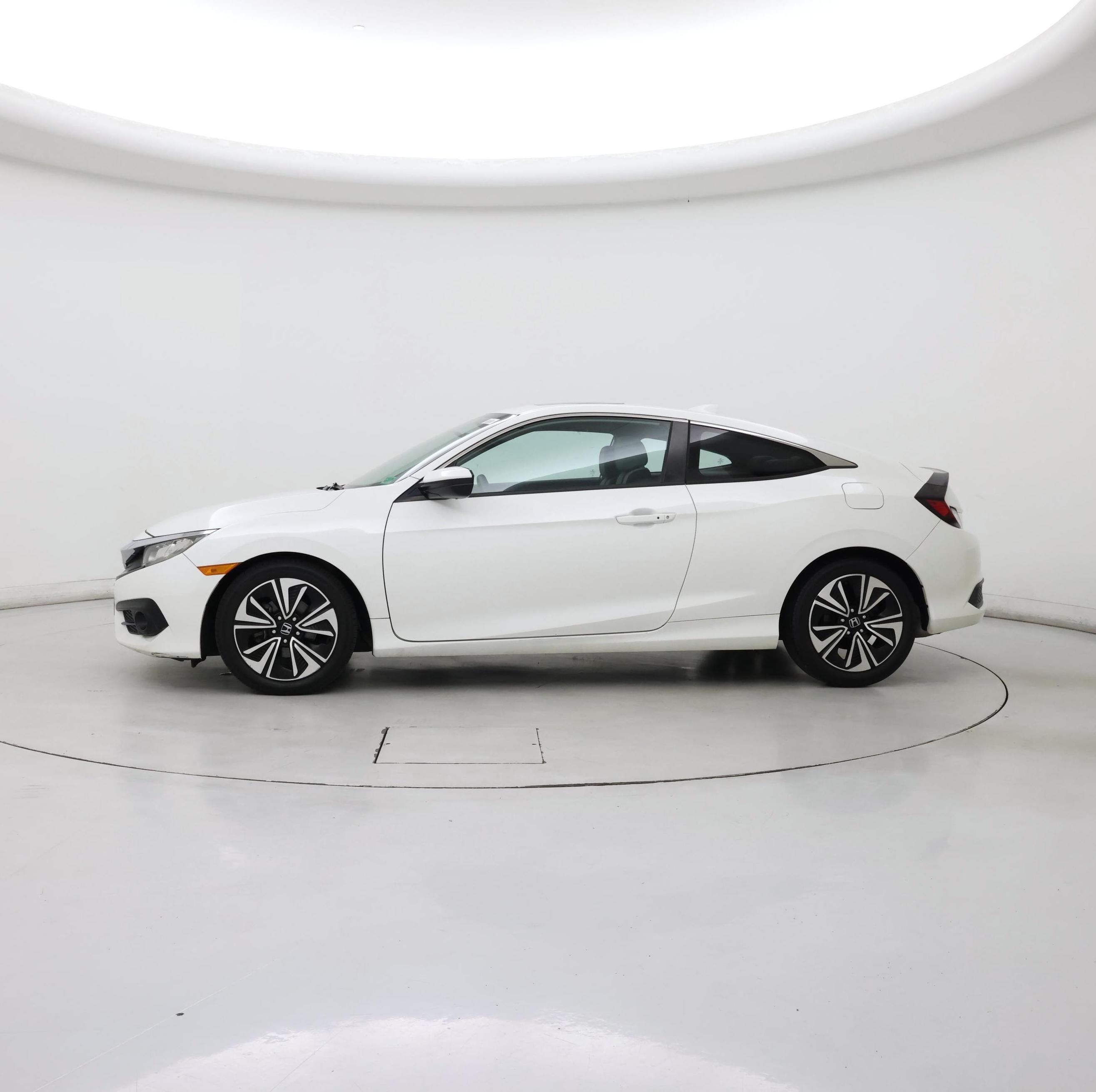 Thumbnail: 2017 Honda Civic - 3