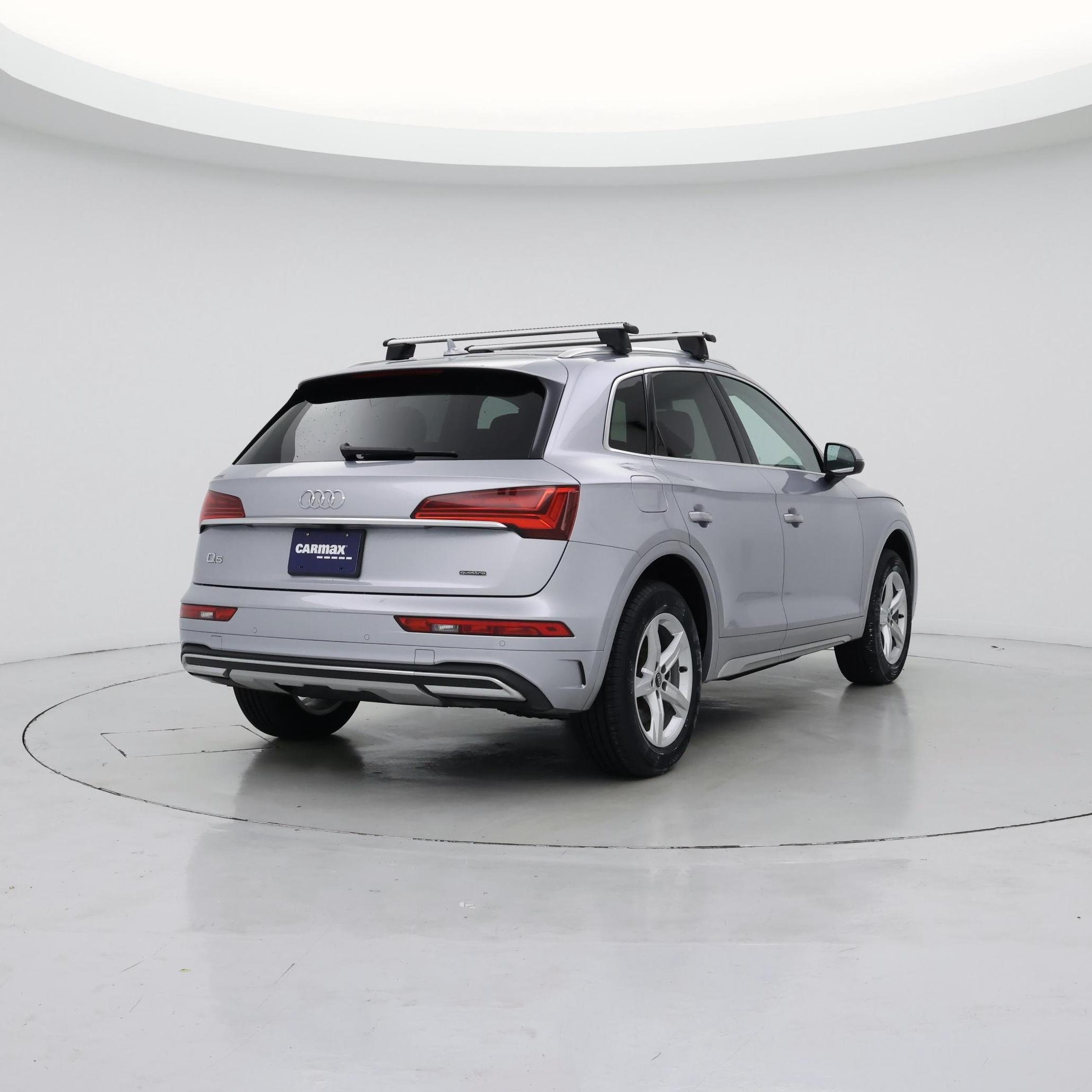 Thumbnail: 2023 Audi Q5 - 8