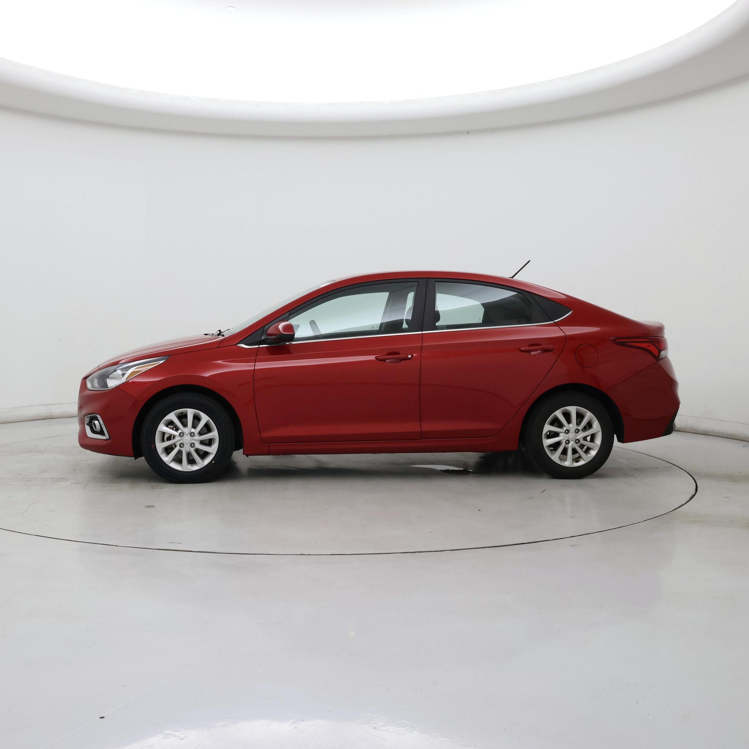Thumbnail: 2022 Hyundai Accent - 3