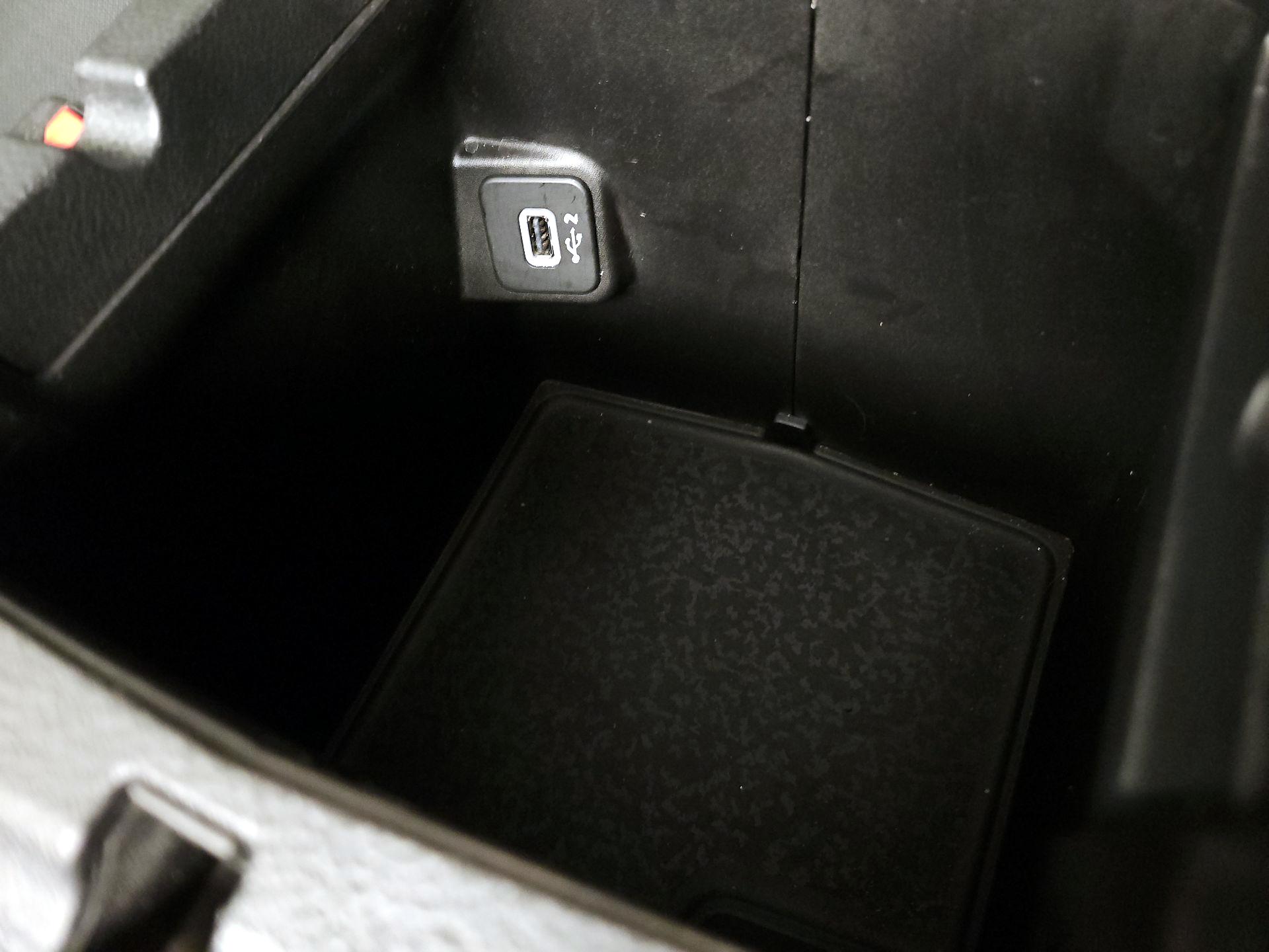 Thumbnail: 2022 Jeep Wrangler - 18