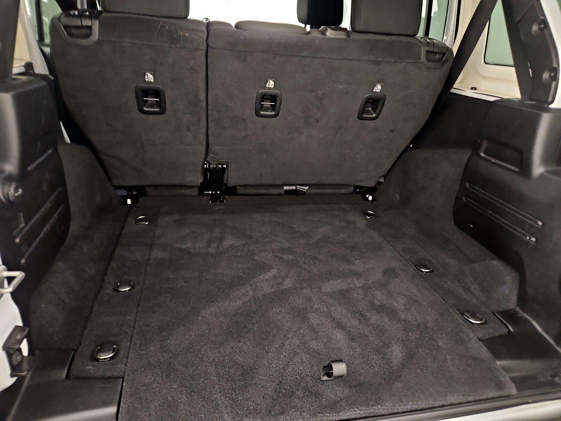 Thumbnail: 2022 Jeep Wrangler - 20