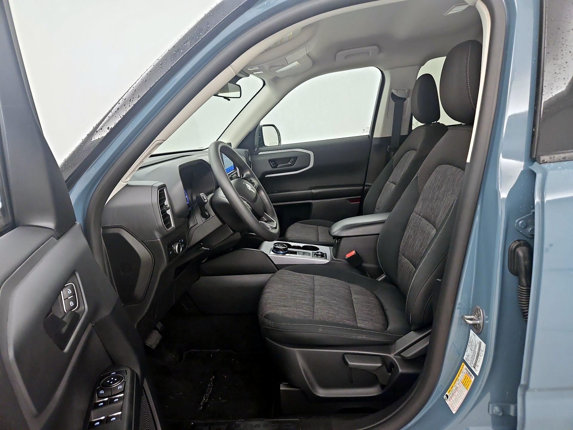 Thumbnail: 2023 Ford Bronco Sport - 11