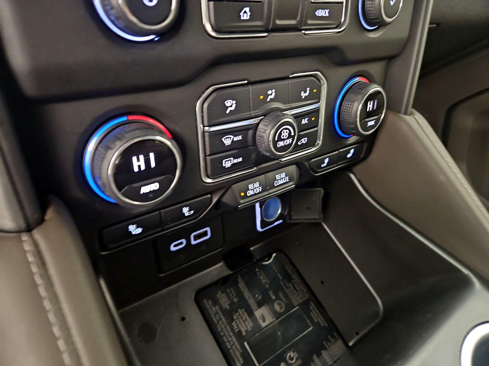 Thumbnail: 2021 Chevrolet Tahoe - 16