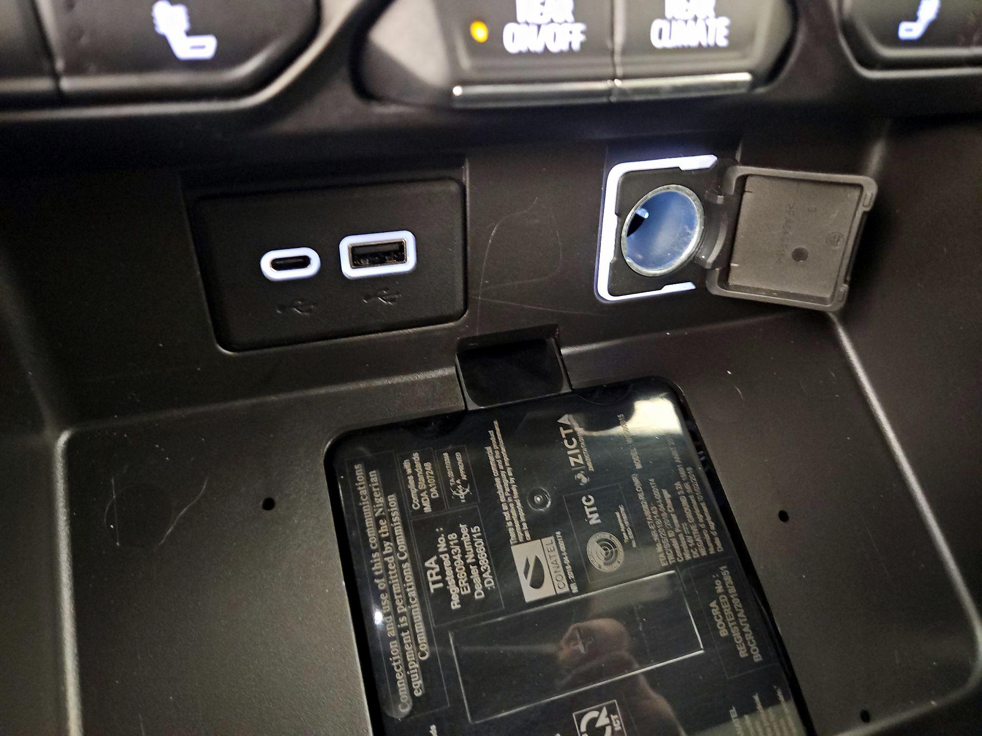 Thumbnail: 2021 Chevrolet Tahoe - 18