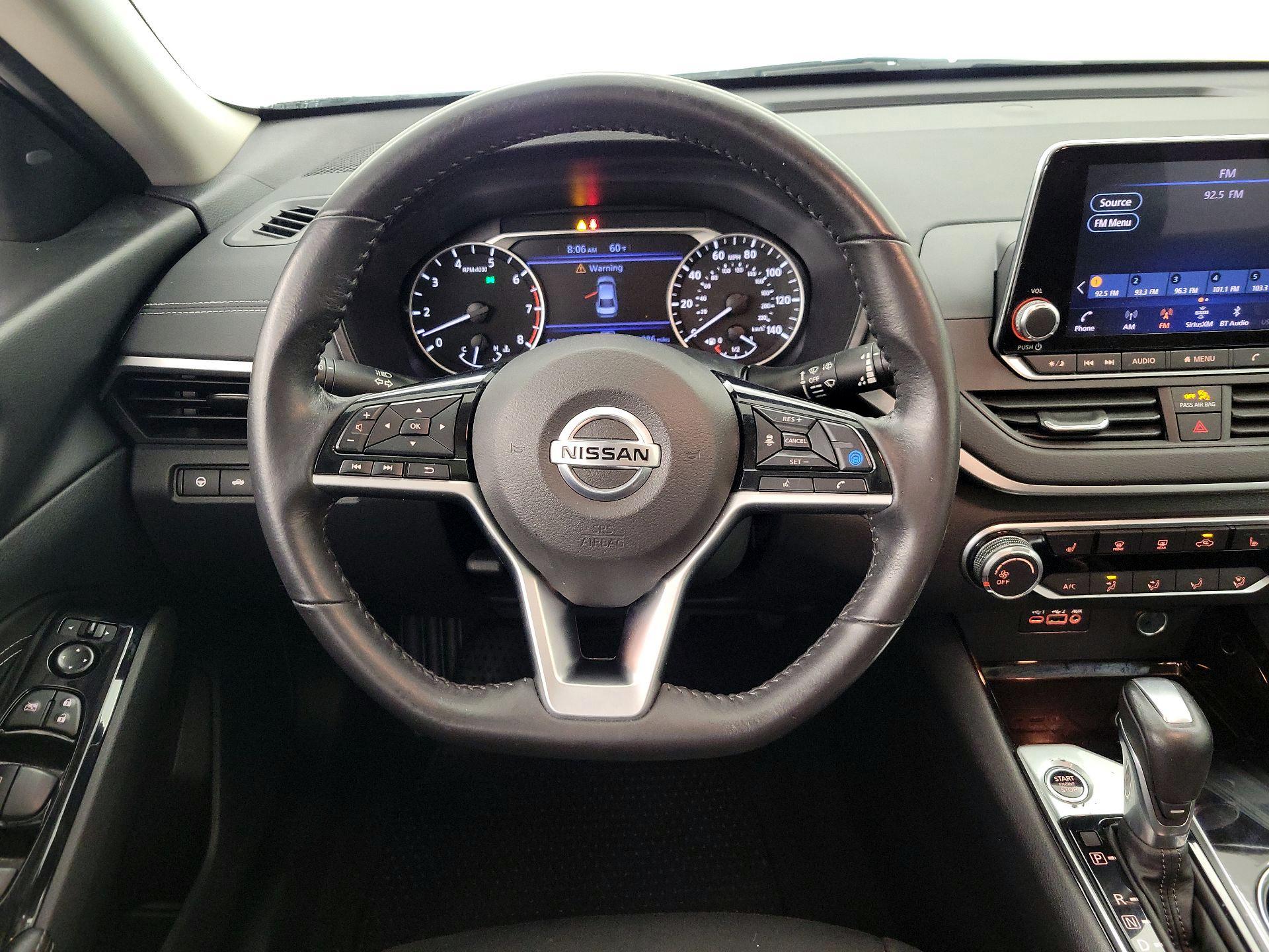 Thumbnail: 2021 Nissan Altima - 10