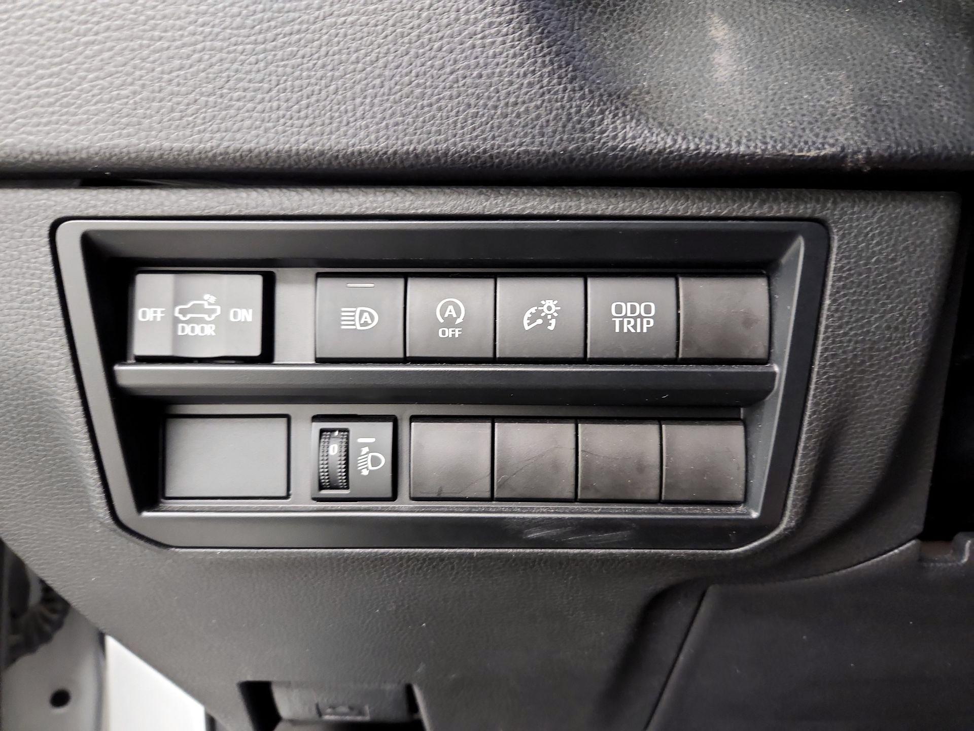 Thumbnail: 2023 Toyota Tundra - 13