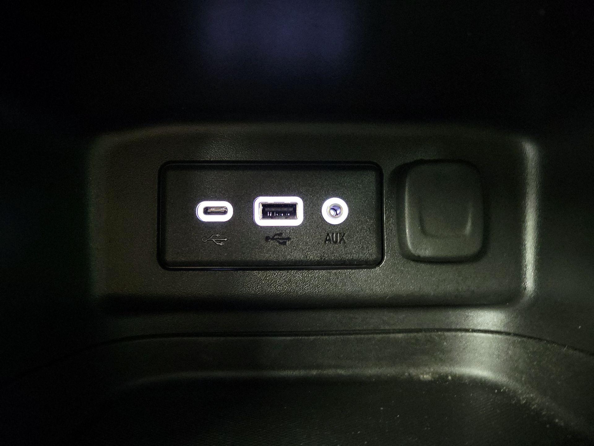 Thumbnail: 2023 Chevrolet Equinox - 17