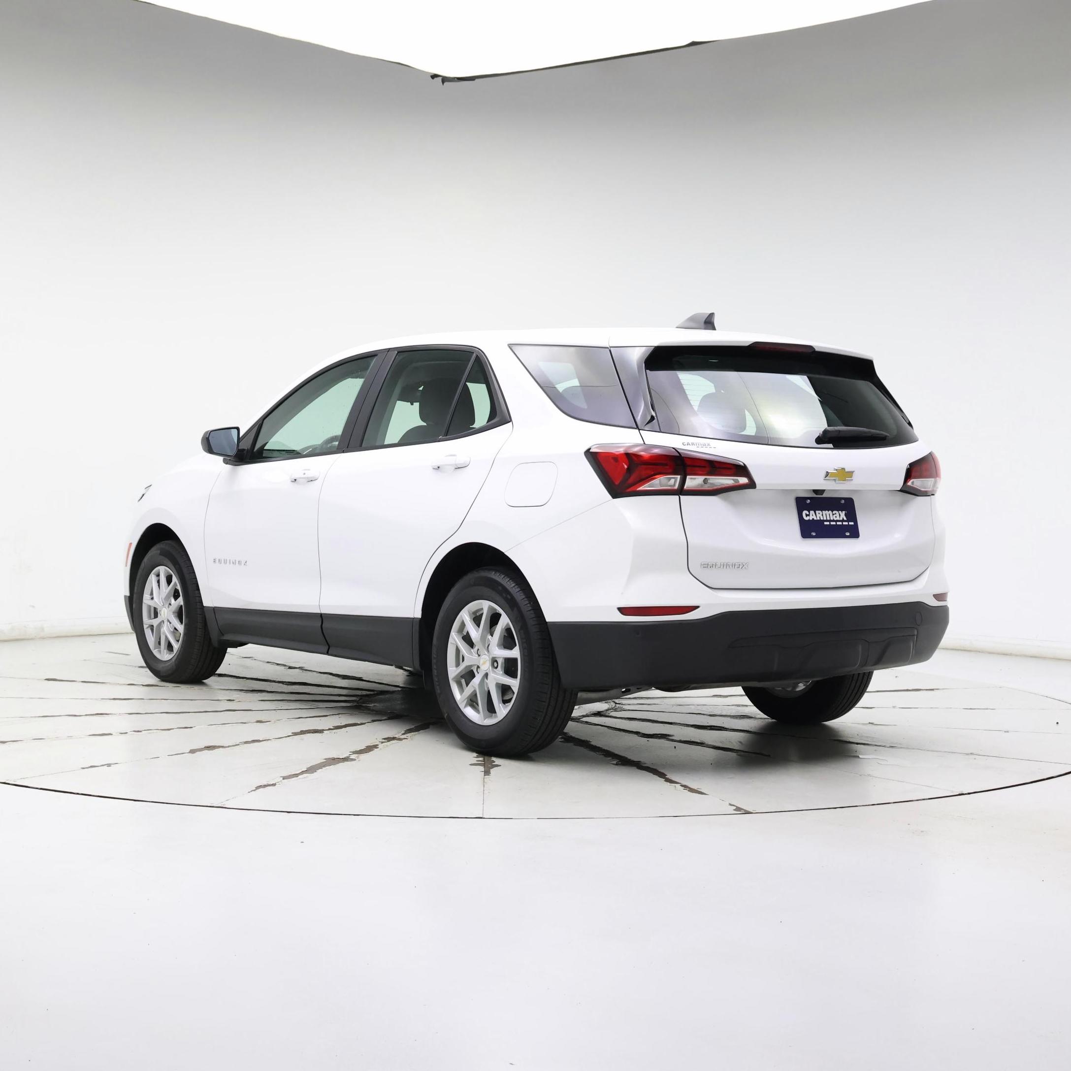 Thumbnail: 2023 Chevrolet Equinox - 2