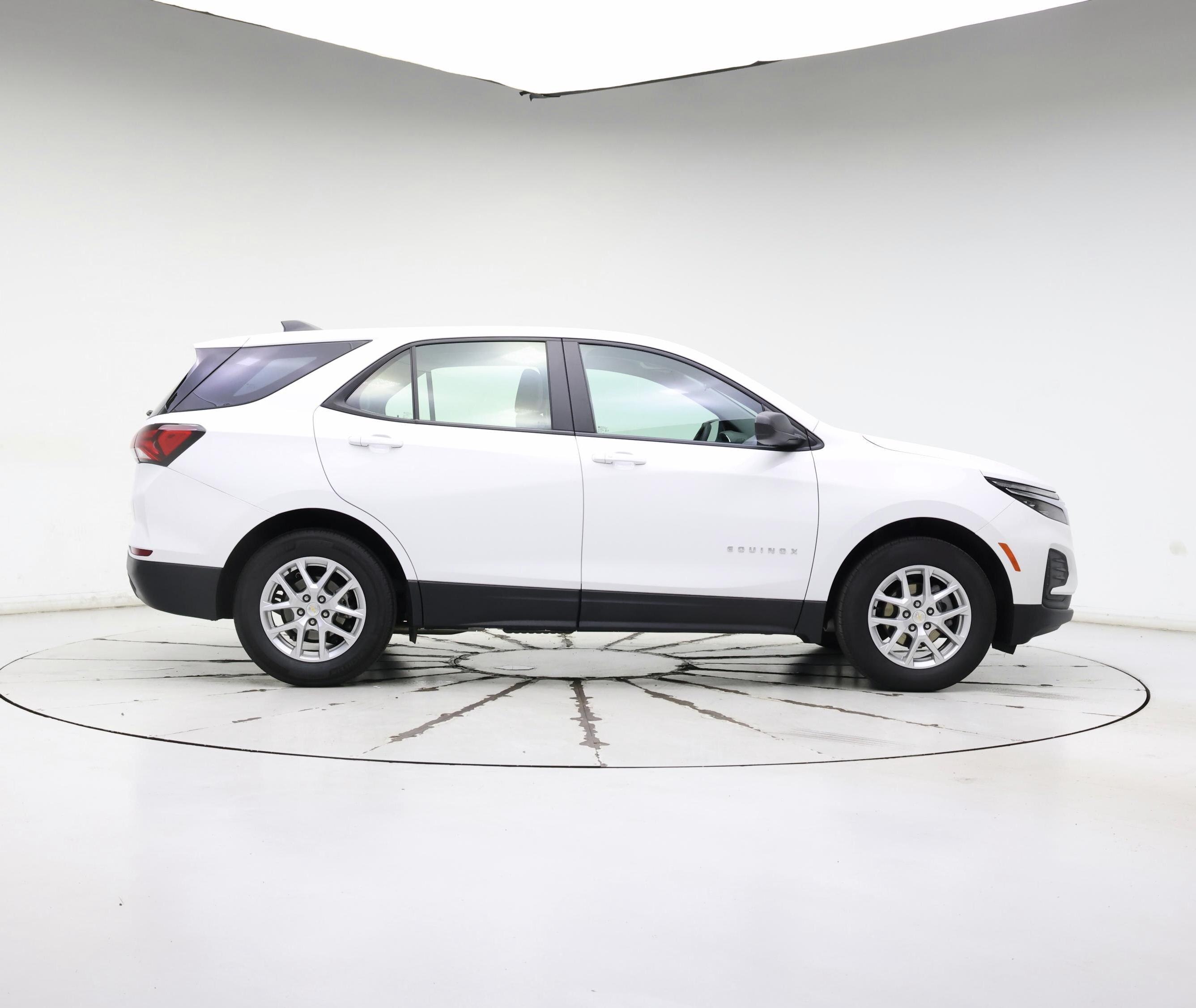 Thumbnail: 2023 Chevrolet Equinox - 7