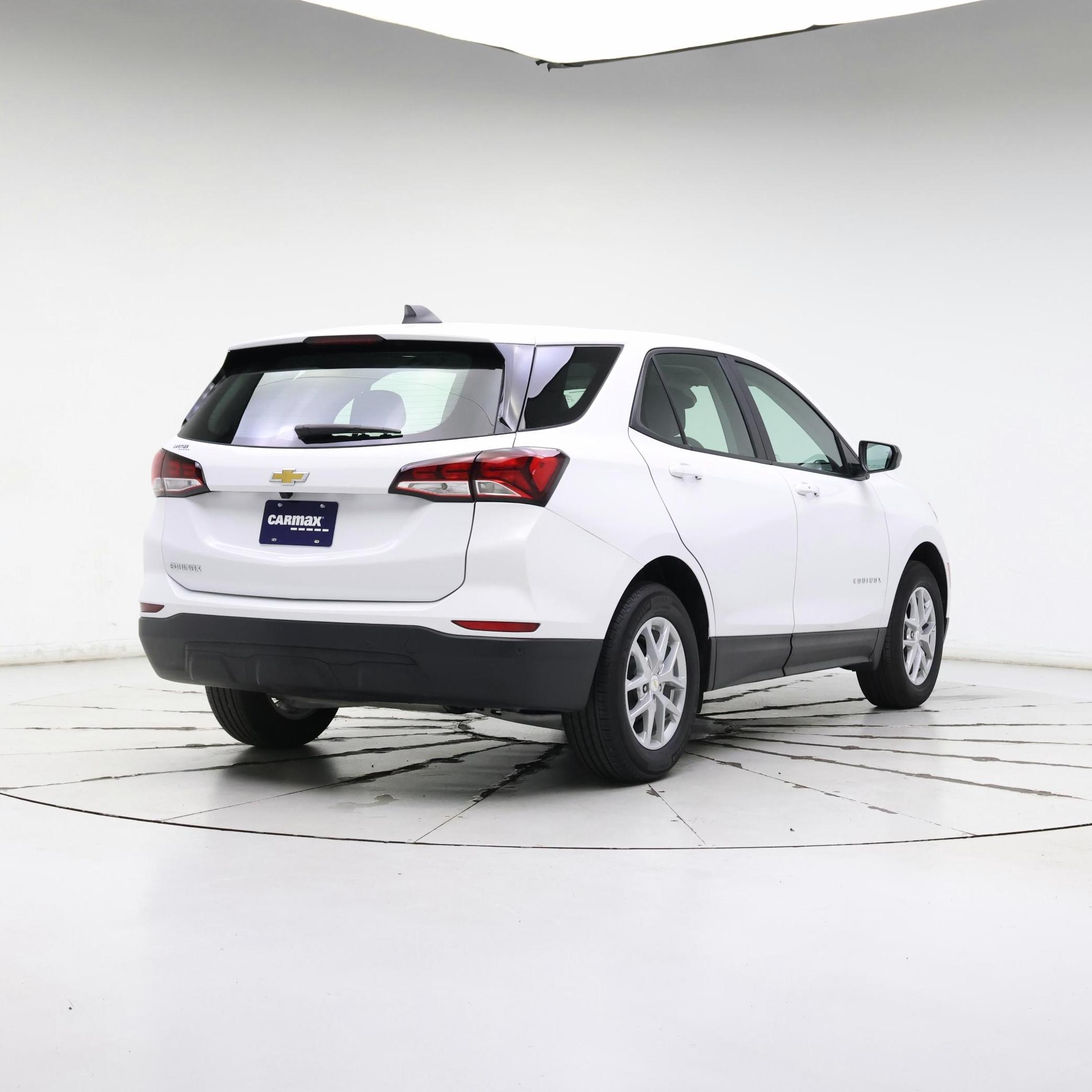 Thumbnail: 2023 Chevrolet Equinox - 8