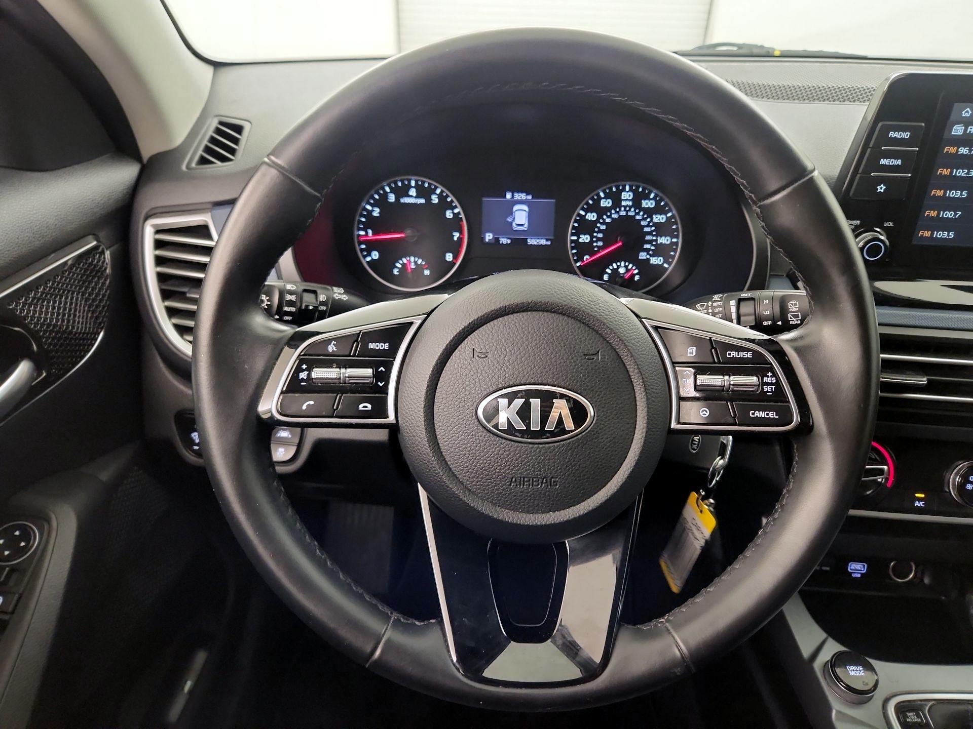 Thumbnail: 2021 Kia Seltos - 10