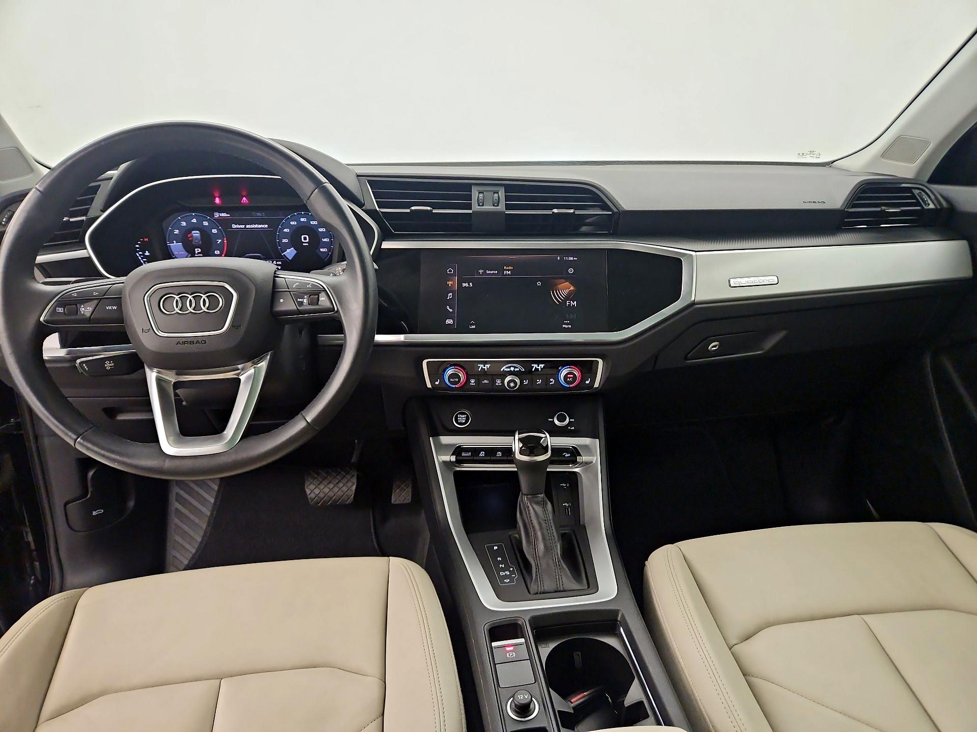 Thumbnail: 2021 Audi Q3 - 9