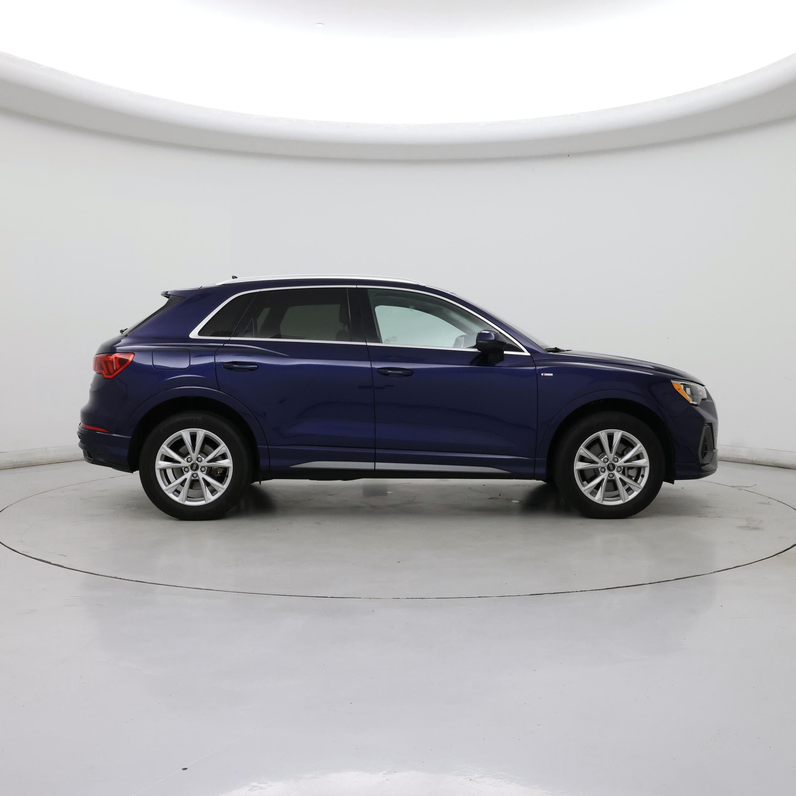 Thumbnail: 2021 Audi Q3 - 7