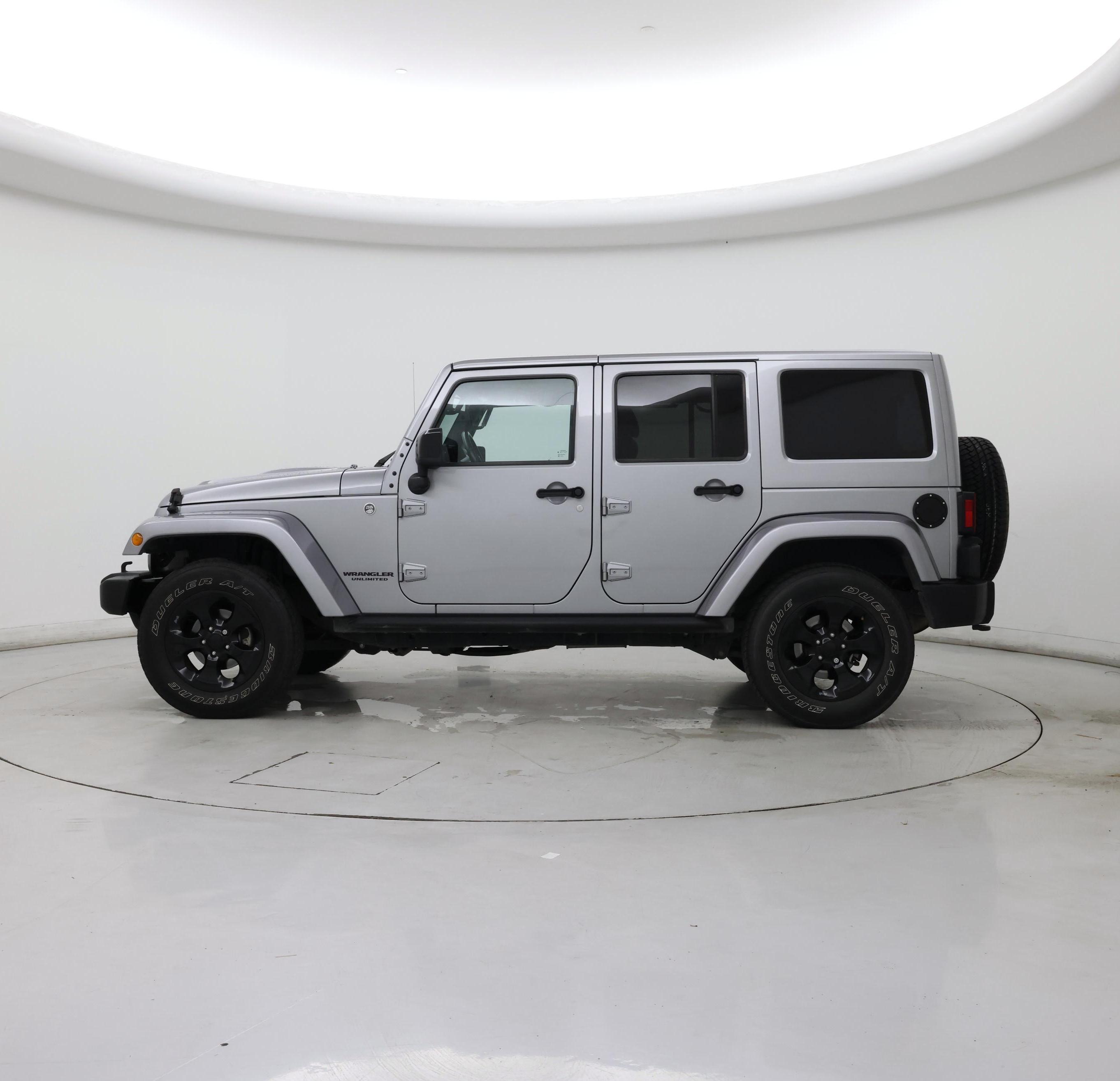 Thumbnail: 2015 Jeep Wrangler - 3