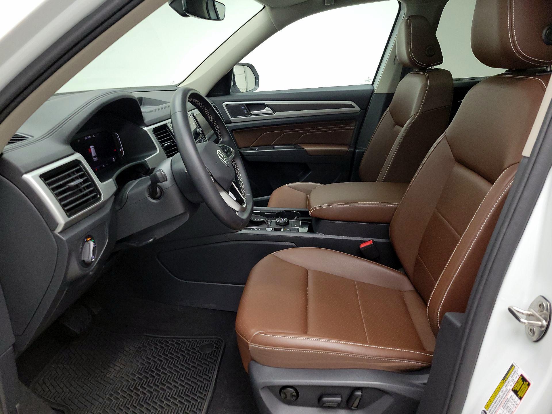 Thumbnail: 2023 Volkswagen Atlas - 11