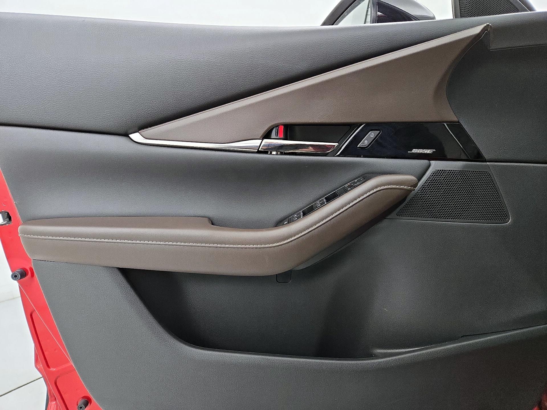 Thumbnail: 2022 Mazda CX-30 - 12