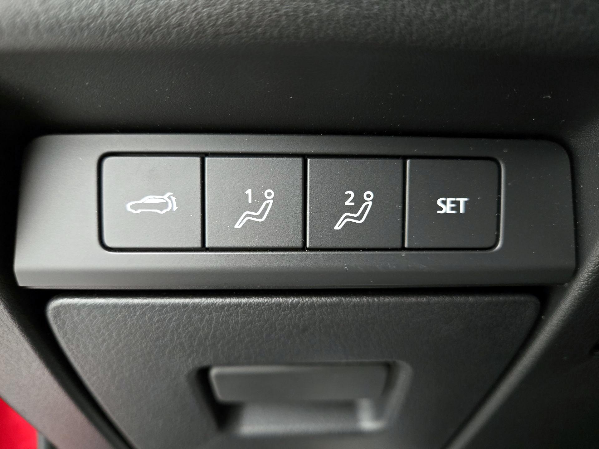 Thumbnail: 2022 Mazda CX-30 - 13