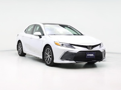 White 2023 Toyota Camry XLE