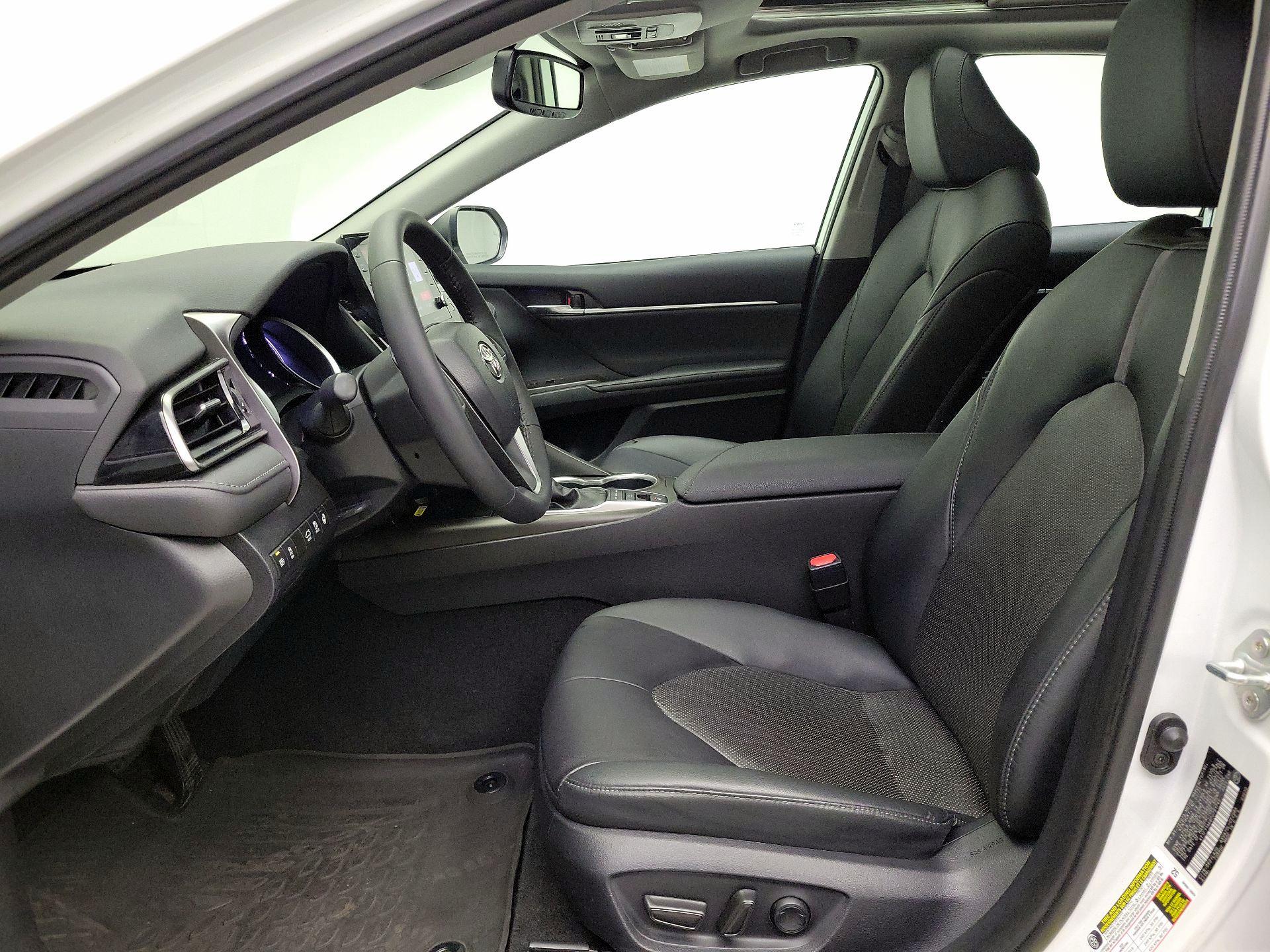 Thumbnail: 2023 Toyota Camry - 11