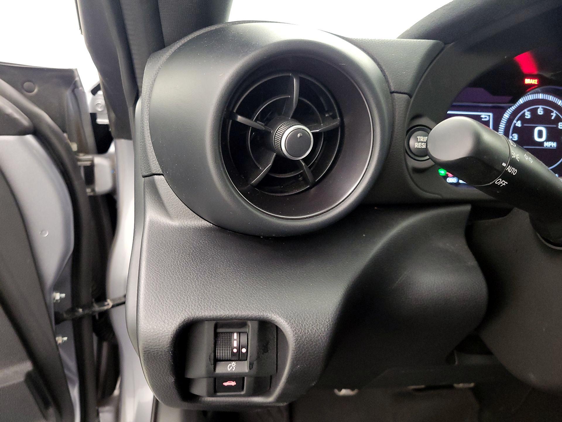 Thumbnail: 2023 Toyota GR86 - 13