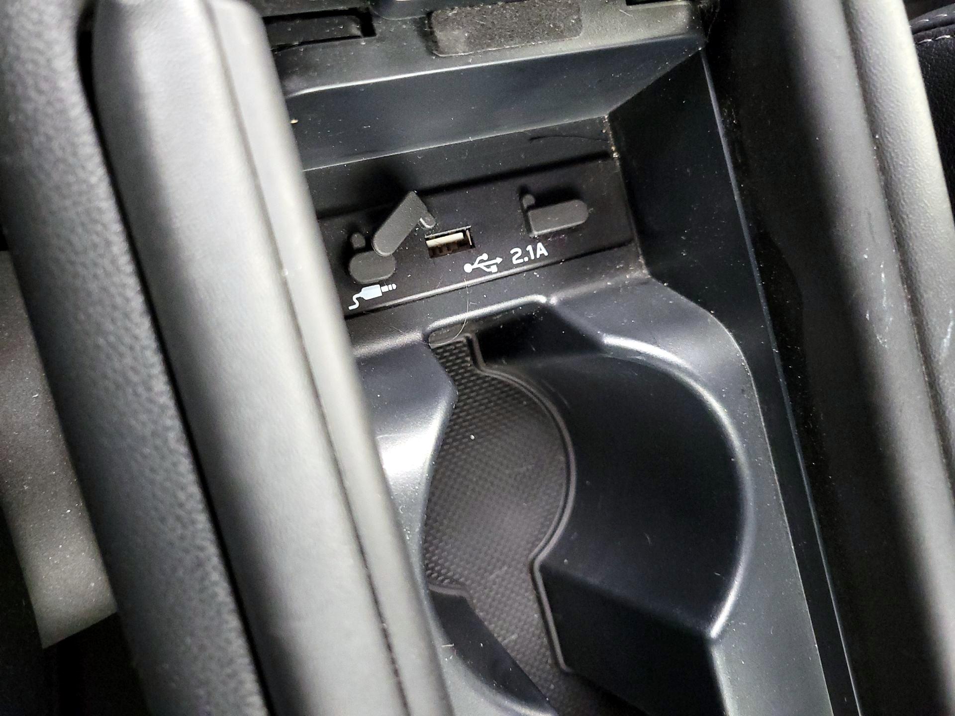 Thumbnail: 2023 Toyota GR86 - 18