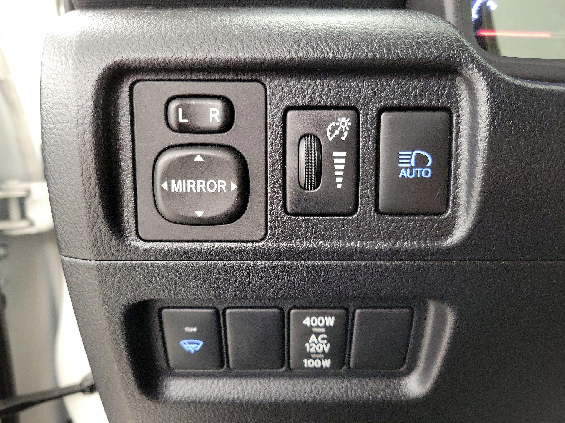 Thumbnail: 2021 Toyota 4Runner - 13