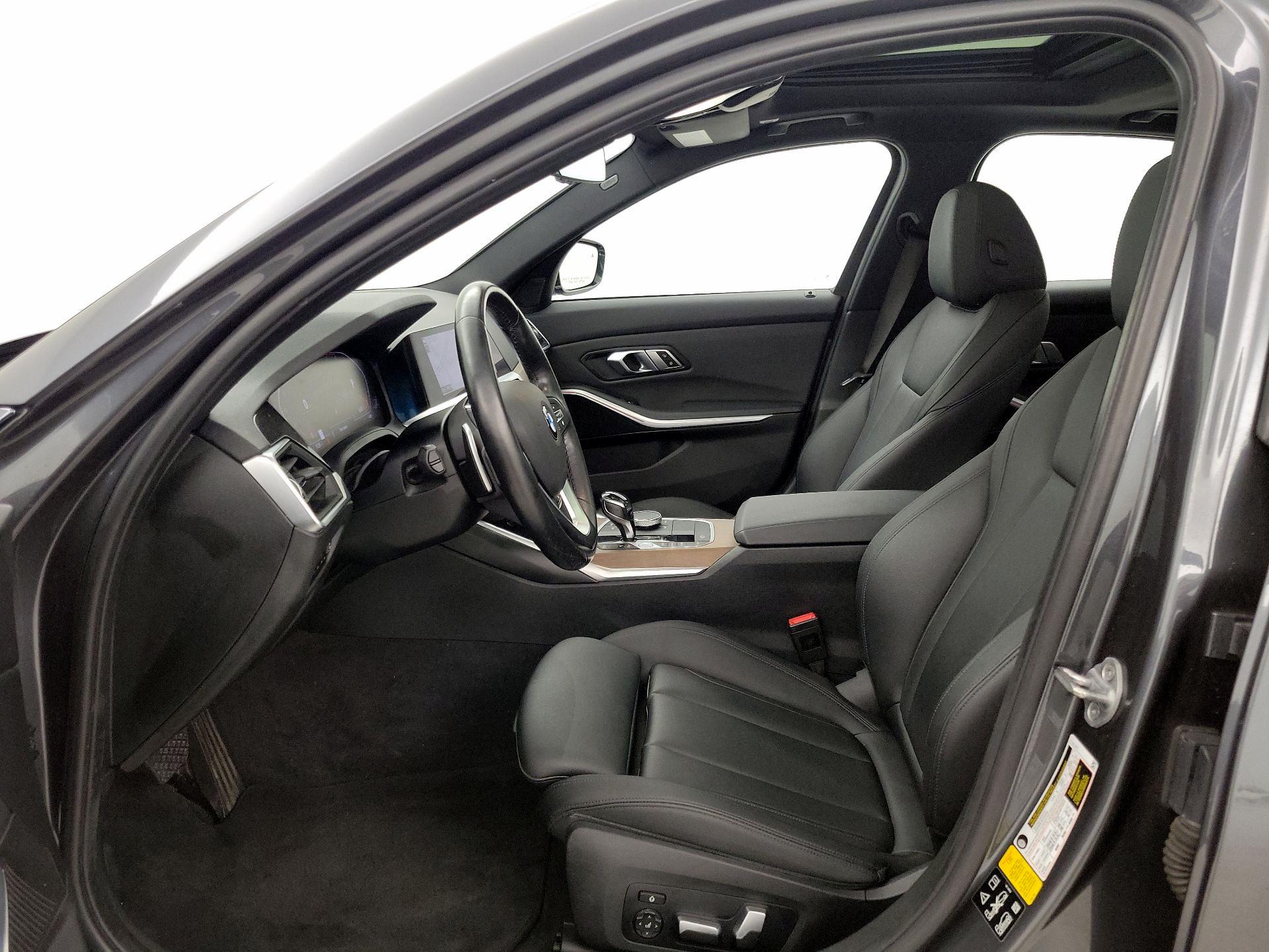 Thumbnail: 2021 BMW 3 Series - 11