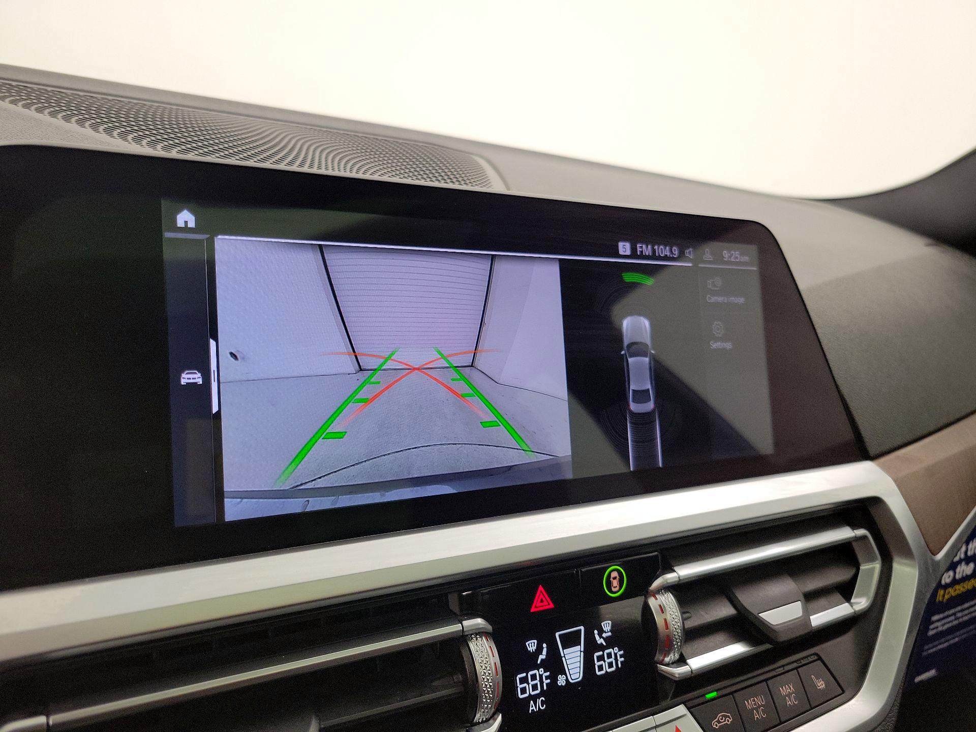 Thumbnail: 2021 BMW 3 Series - 15