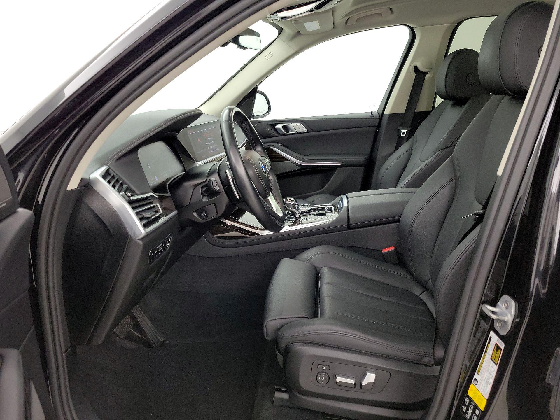 Thumbnail: 2020 BMW X7 - 11