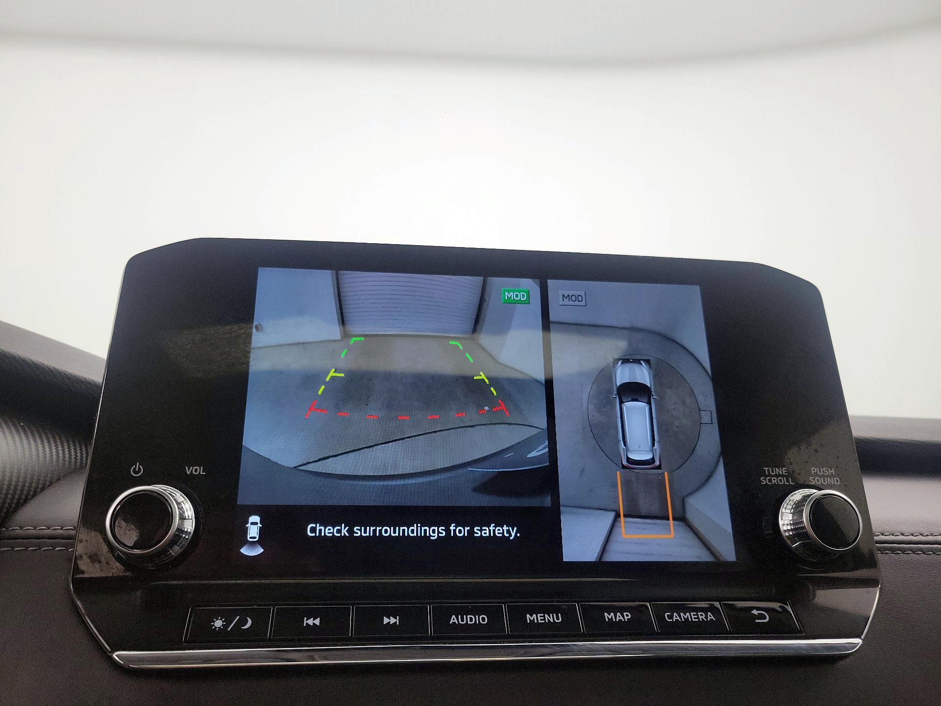 Thumbnail: 2024 Mitsubishi Outlander - 15