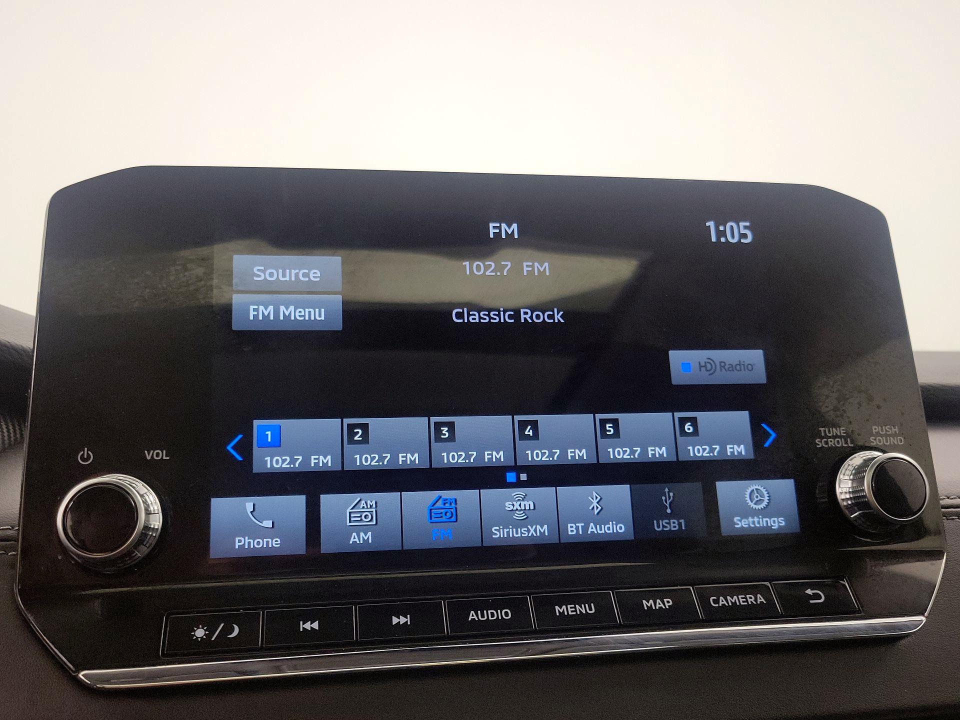 Thumbnail: 2024 Mitsubishi Outlander - 16