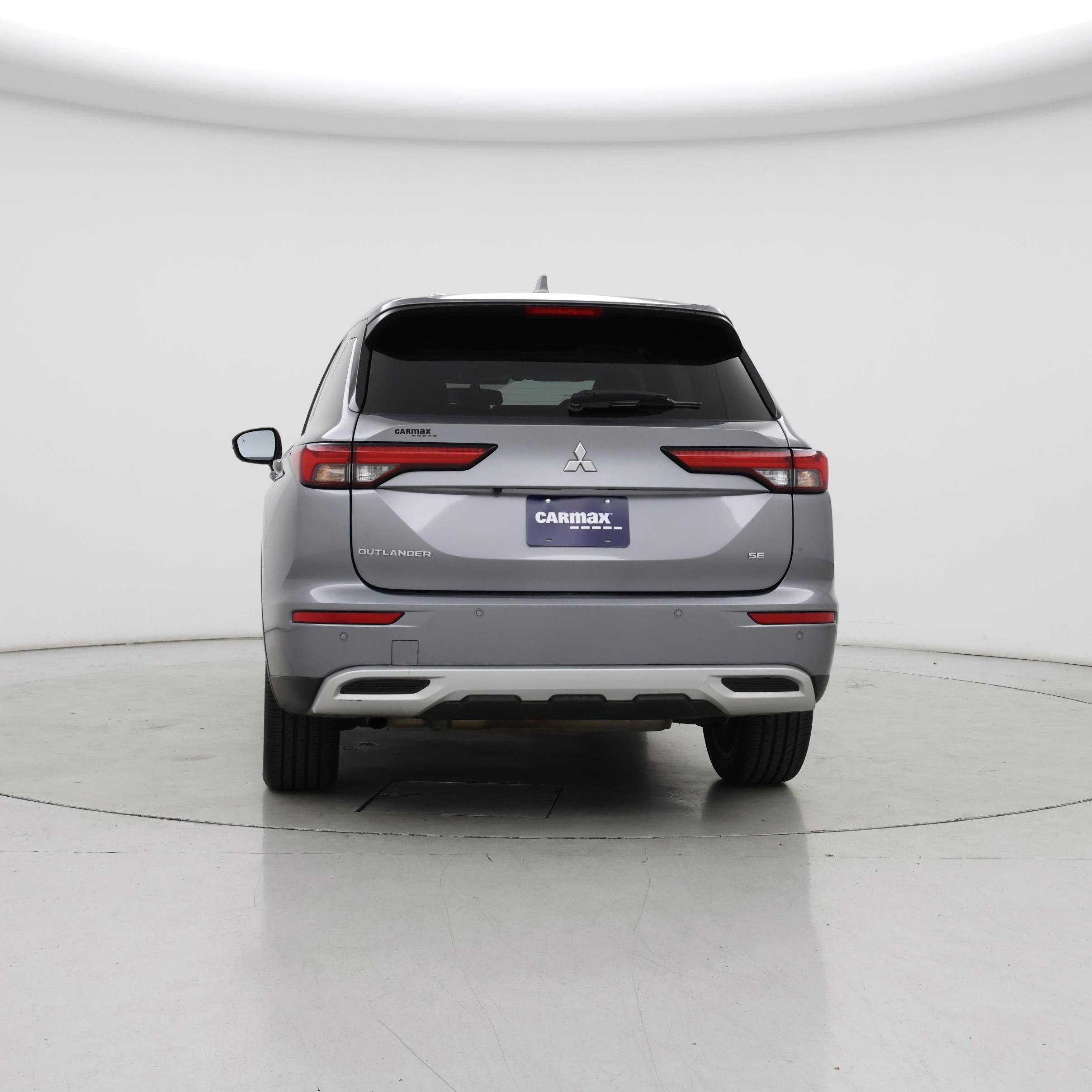 Thumbnail: 2024 Mitsubishi Outlander - 3