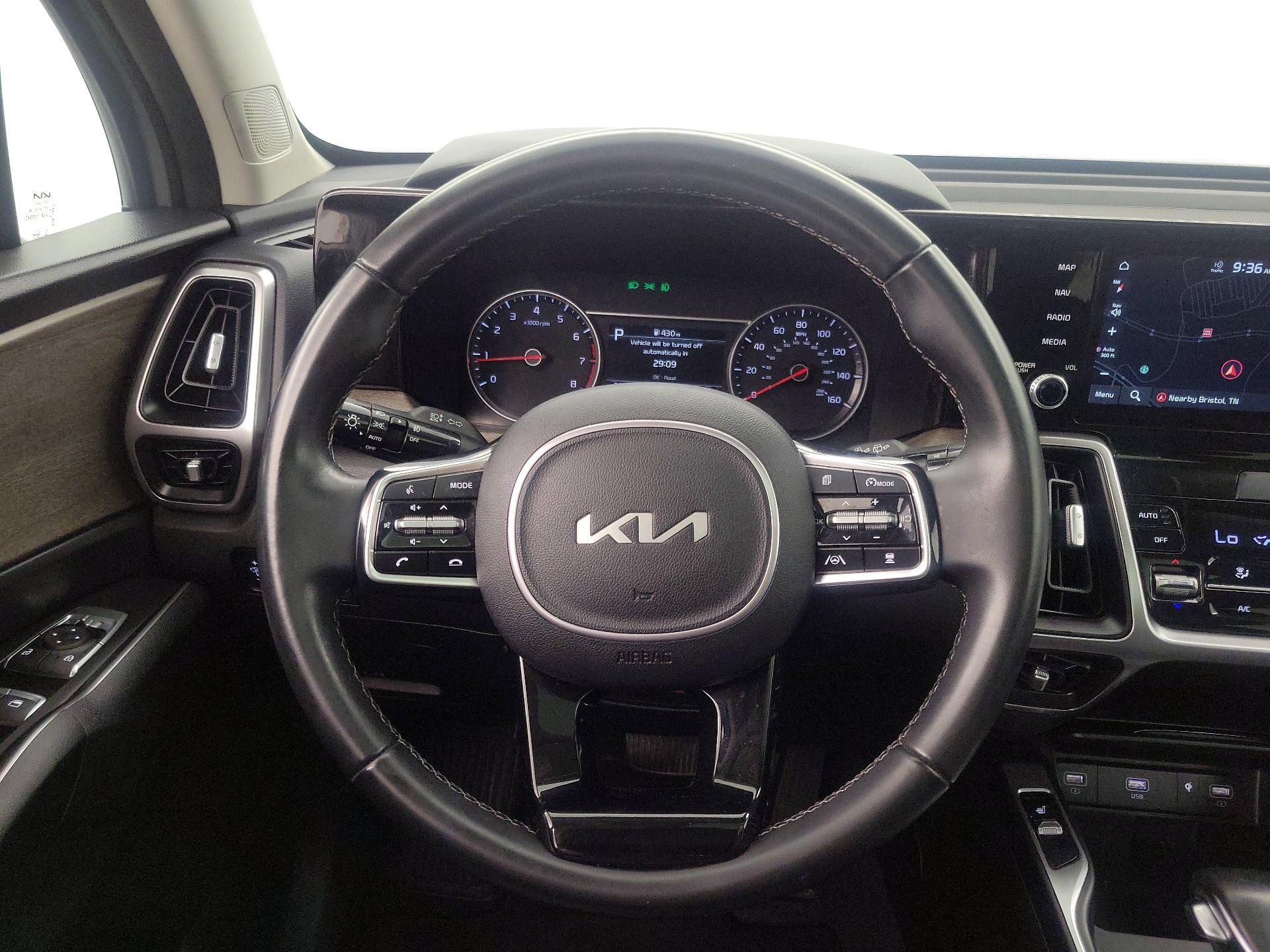 Thumbnail: 2022 Kia Sorento - 10