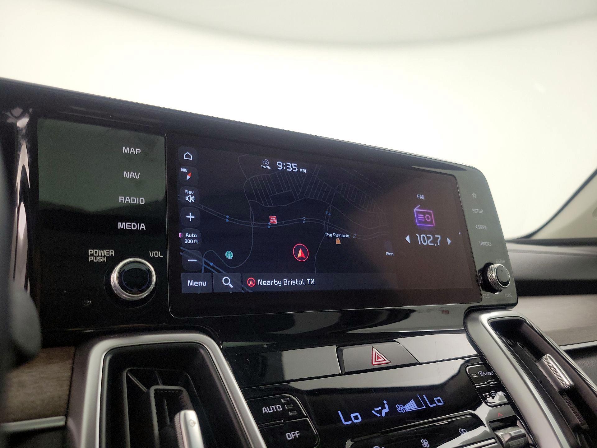 Thumbnail: 2022 Kia Sorento - 14