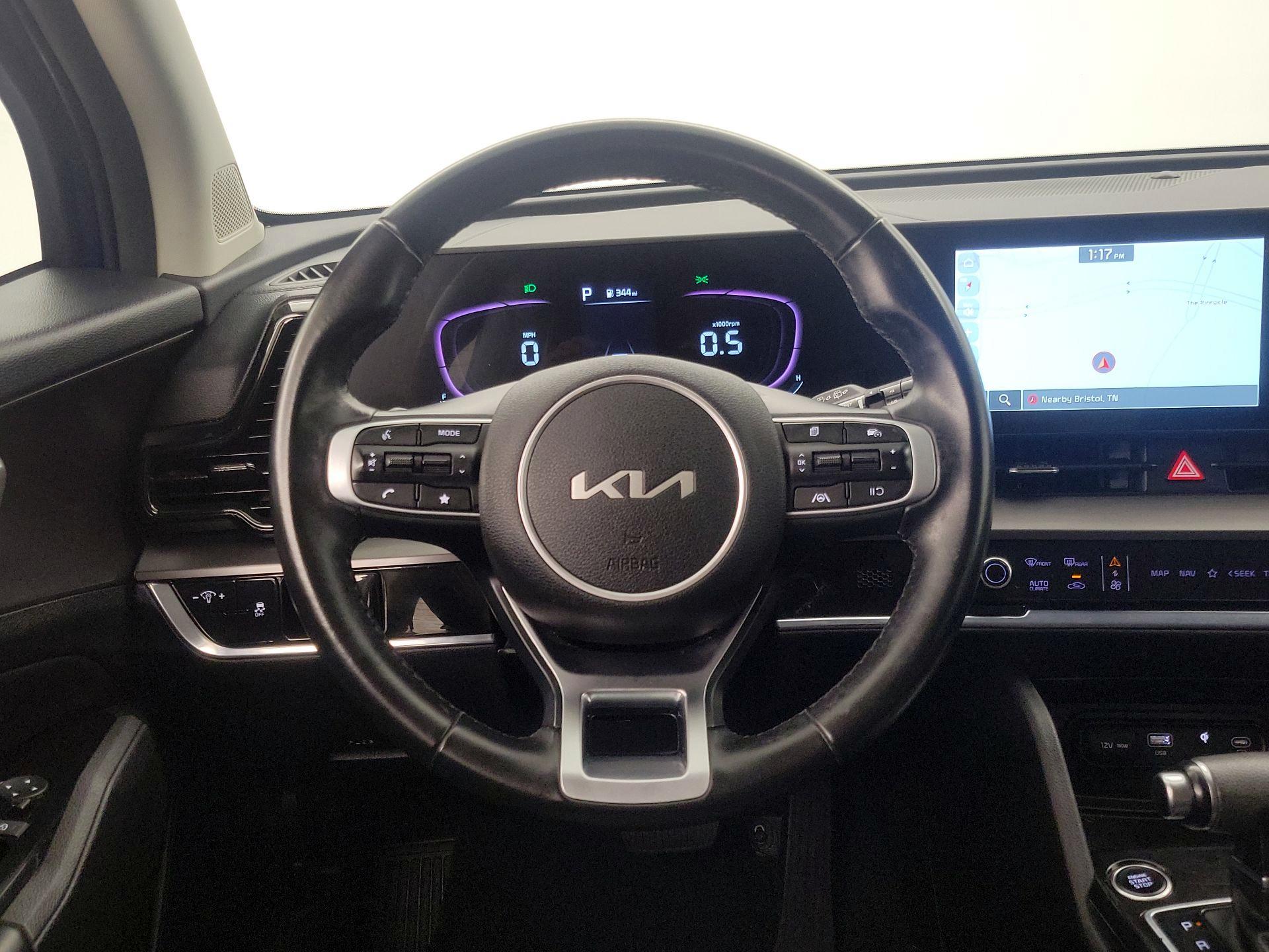 Thumbnail: 2023 Kia Sportage - 10