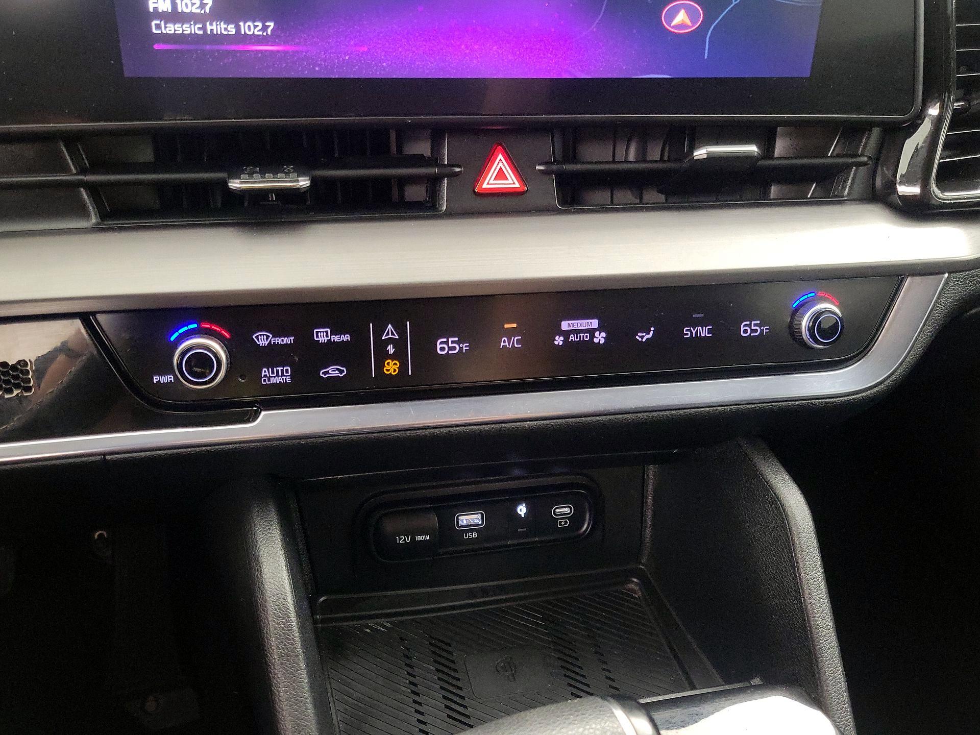 Thumbnail: 2023 Kia Sportage - 17