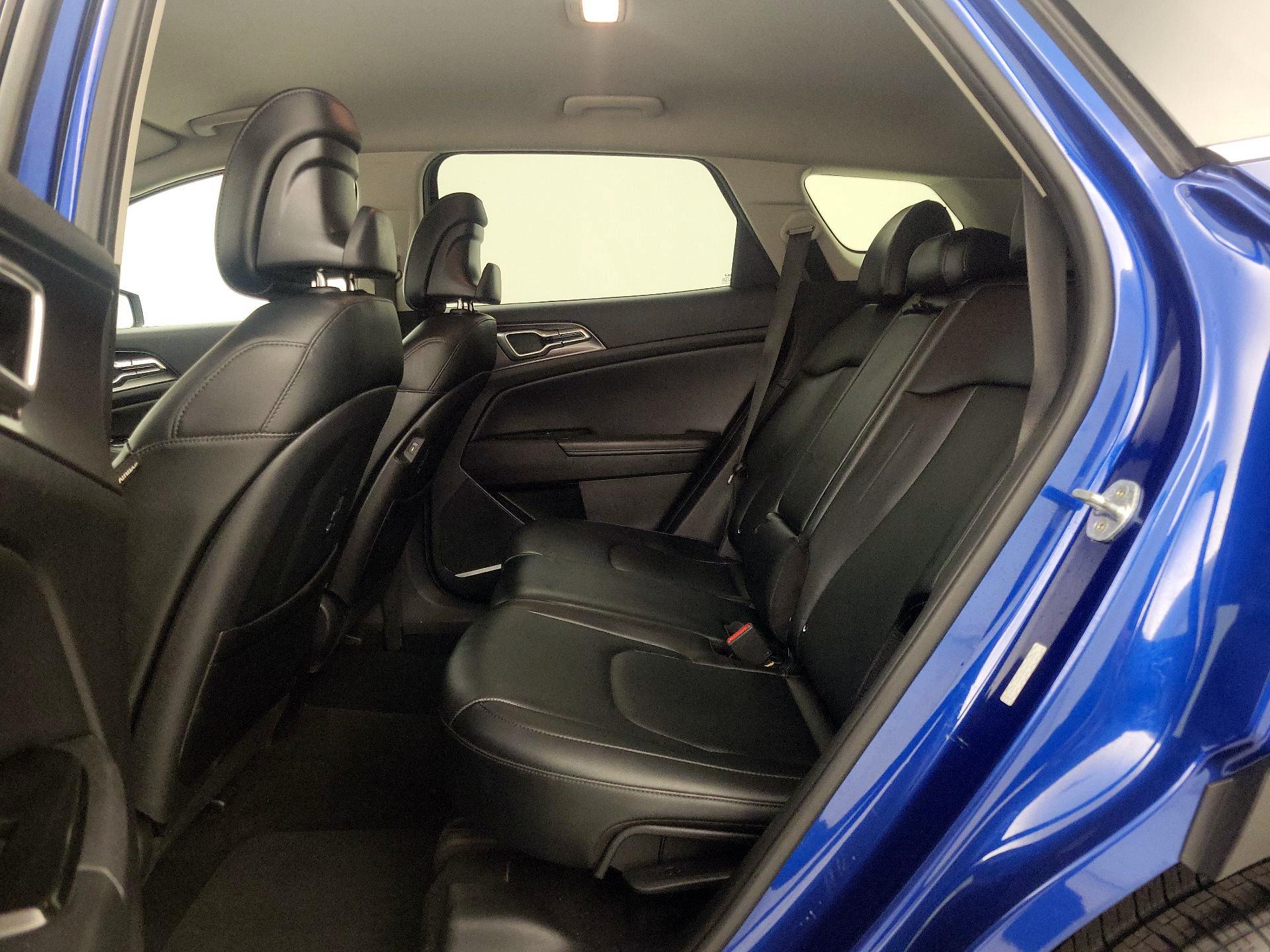 Thumbnail: 2023 Kia Sportage - 20