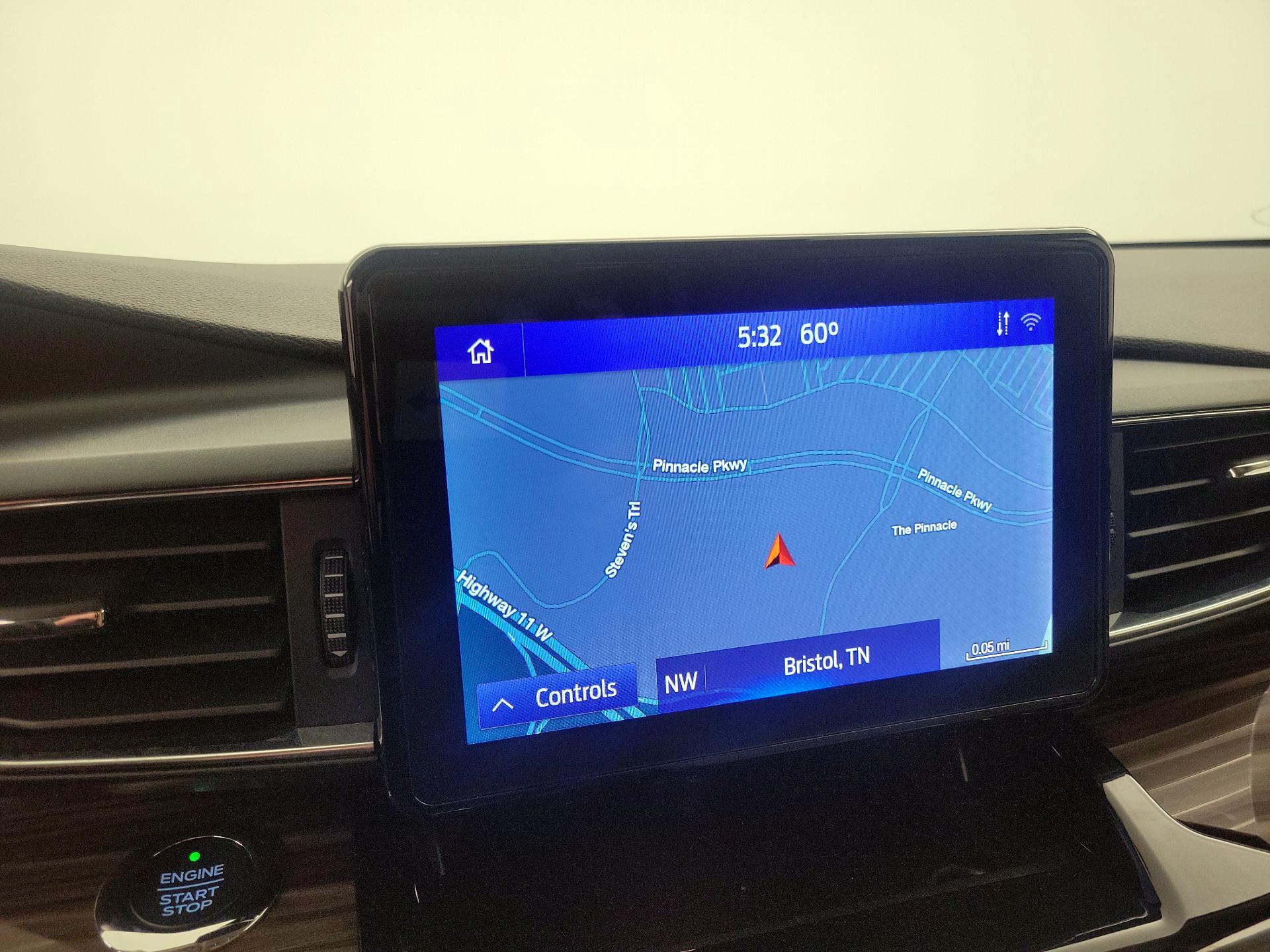 Thumbnail: 2021 Ford Explorer - 14