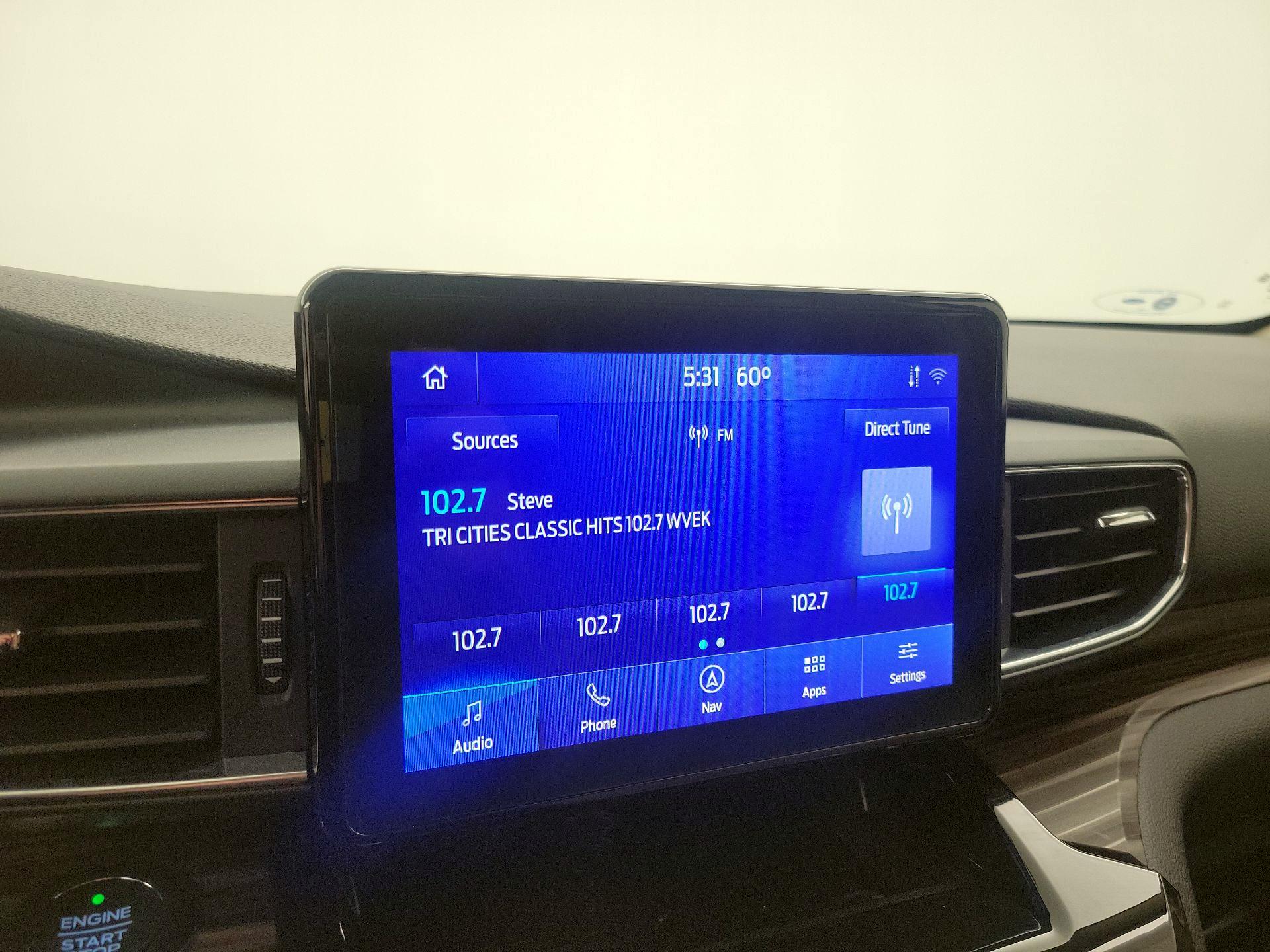 Thumbnail: 2021 Ford Explorer - 16